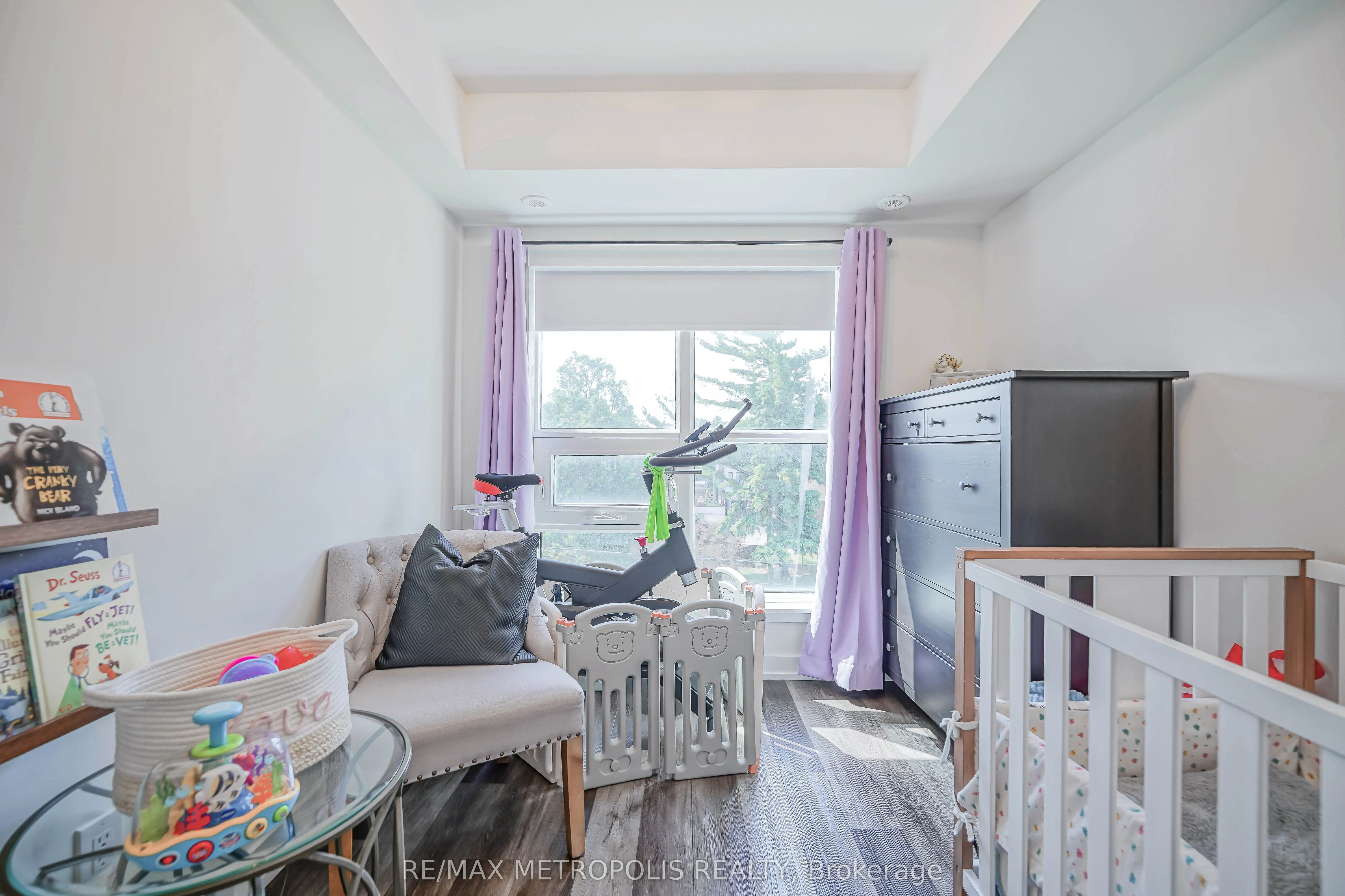 871 Sheppard Avenue W, #29