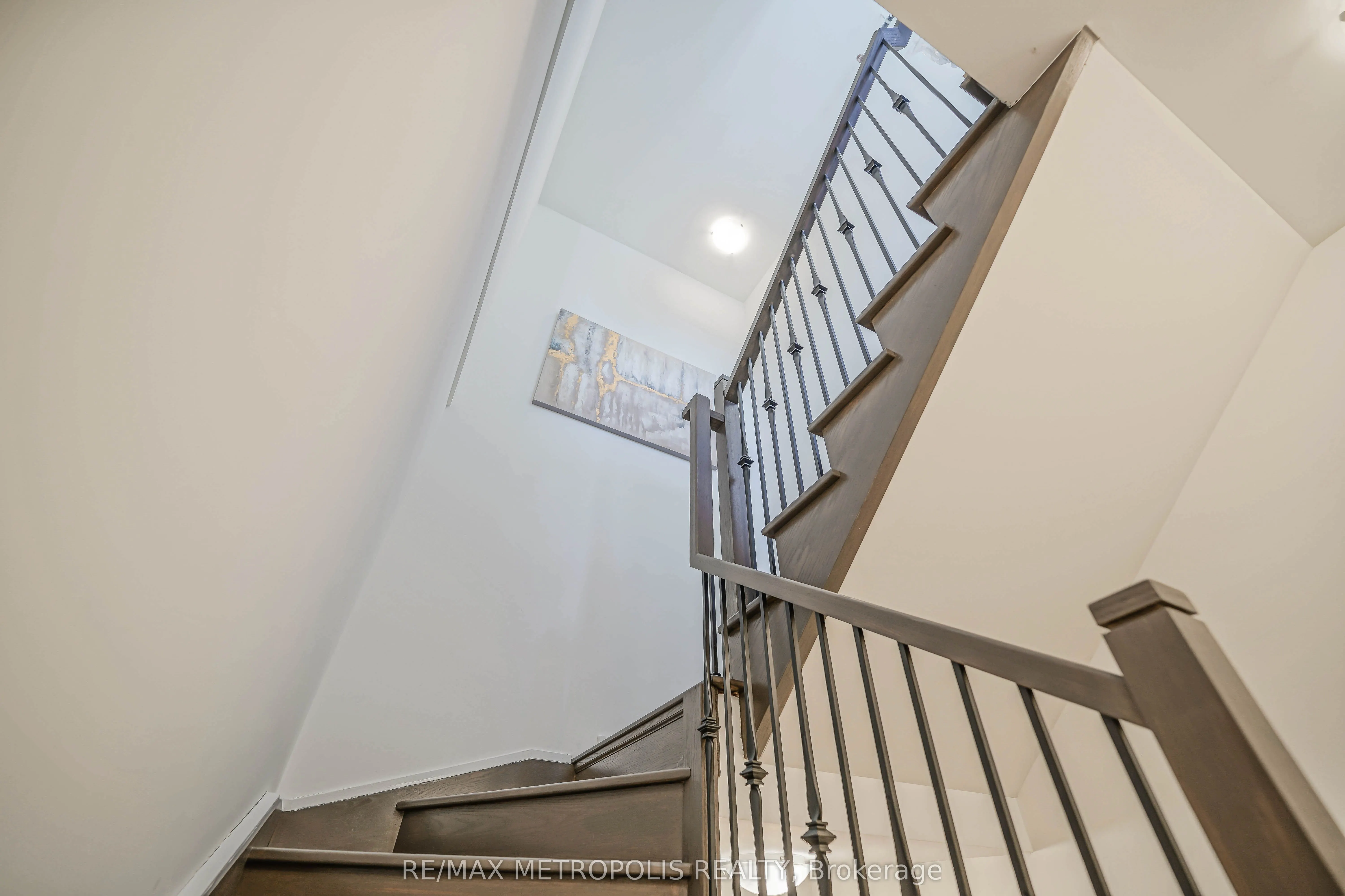 871 Sheppard Avenue W, #29