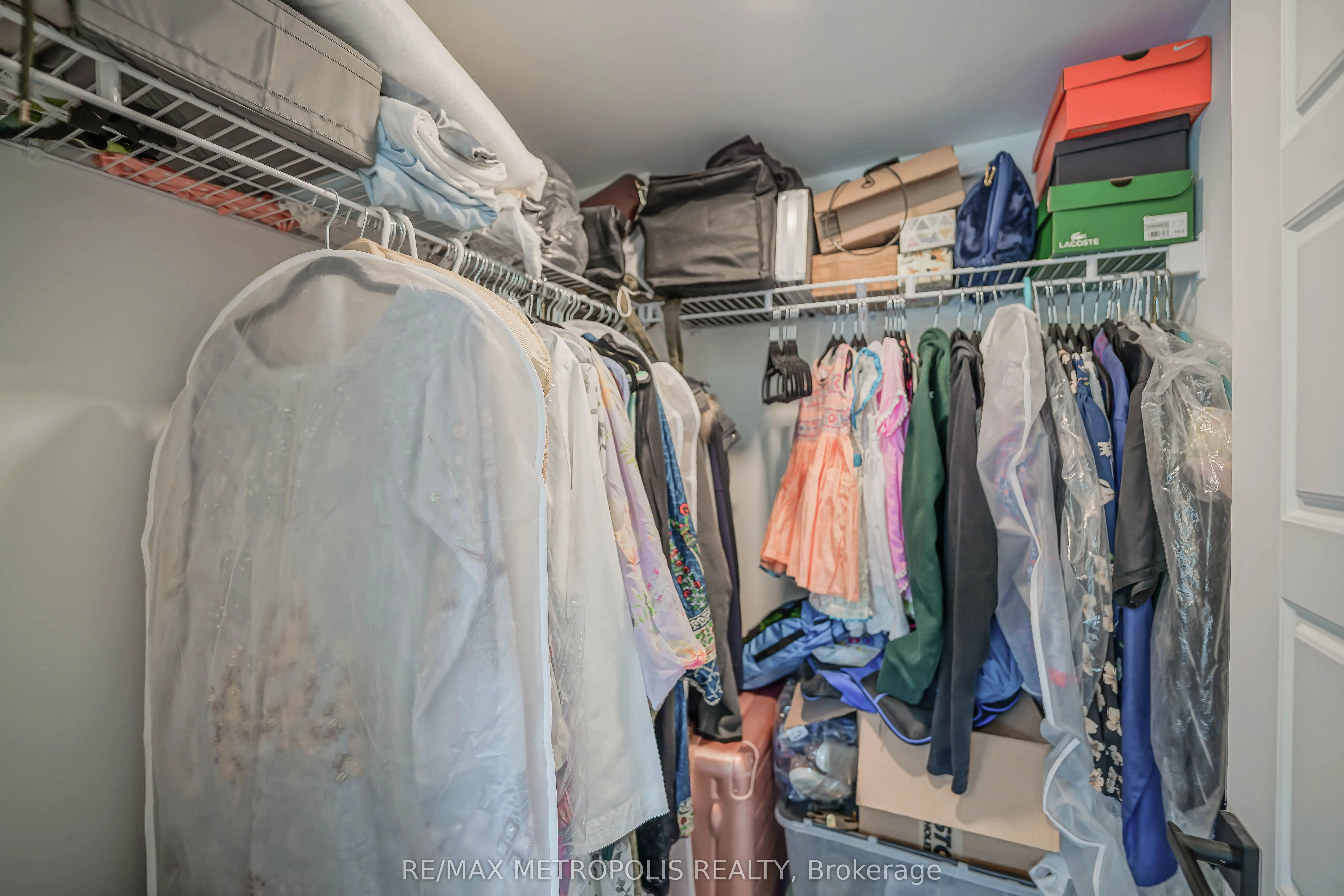871 Sheppard Avenue W, #29
