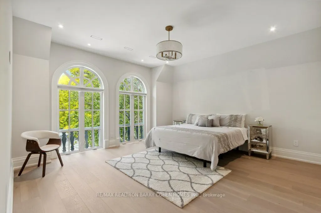 47 Danville Drive S