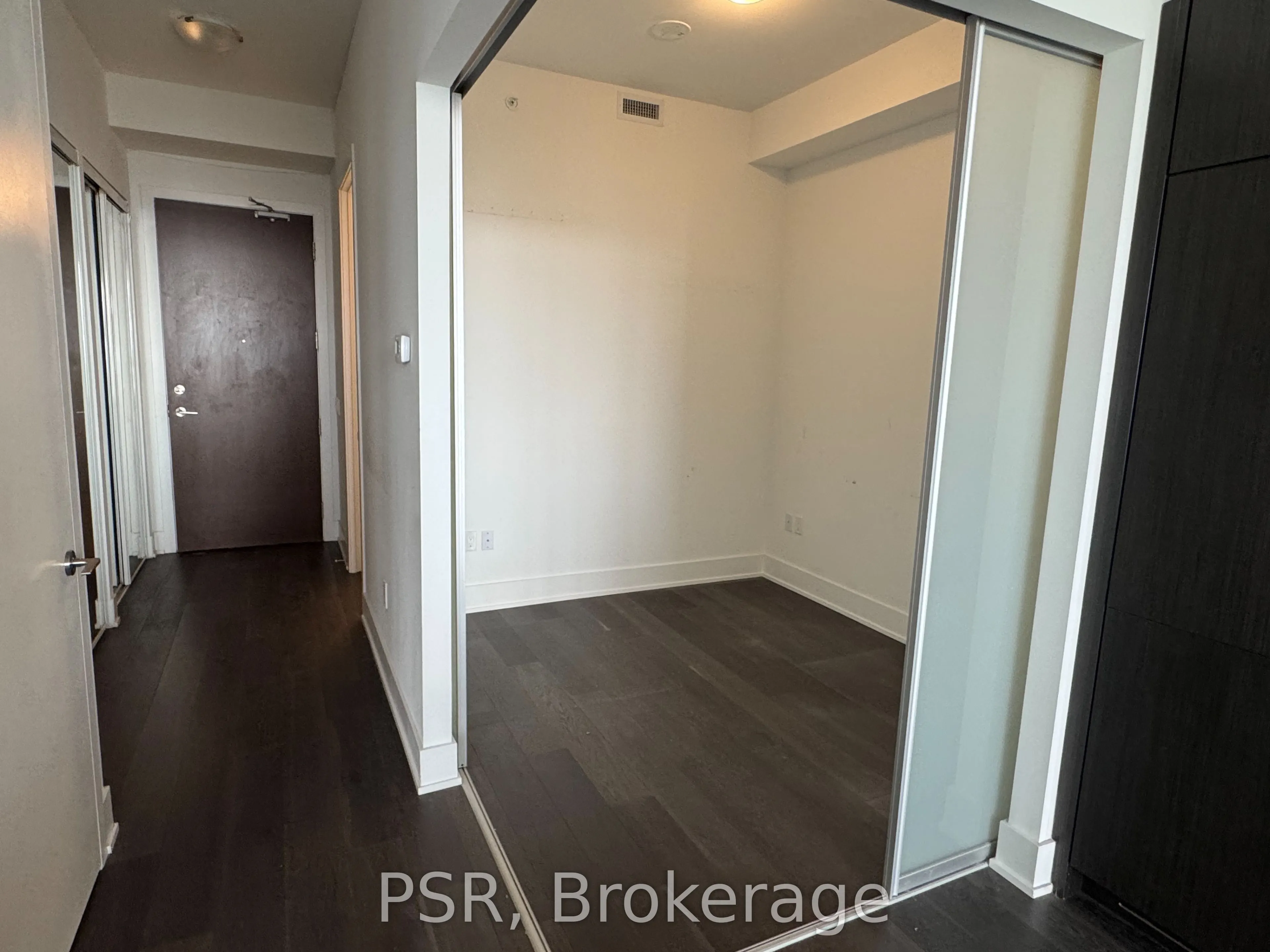 38 Iannuzzi Street, #LPH05