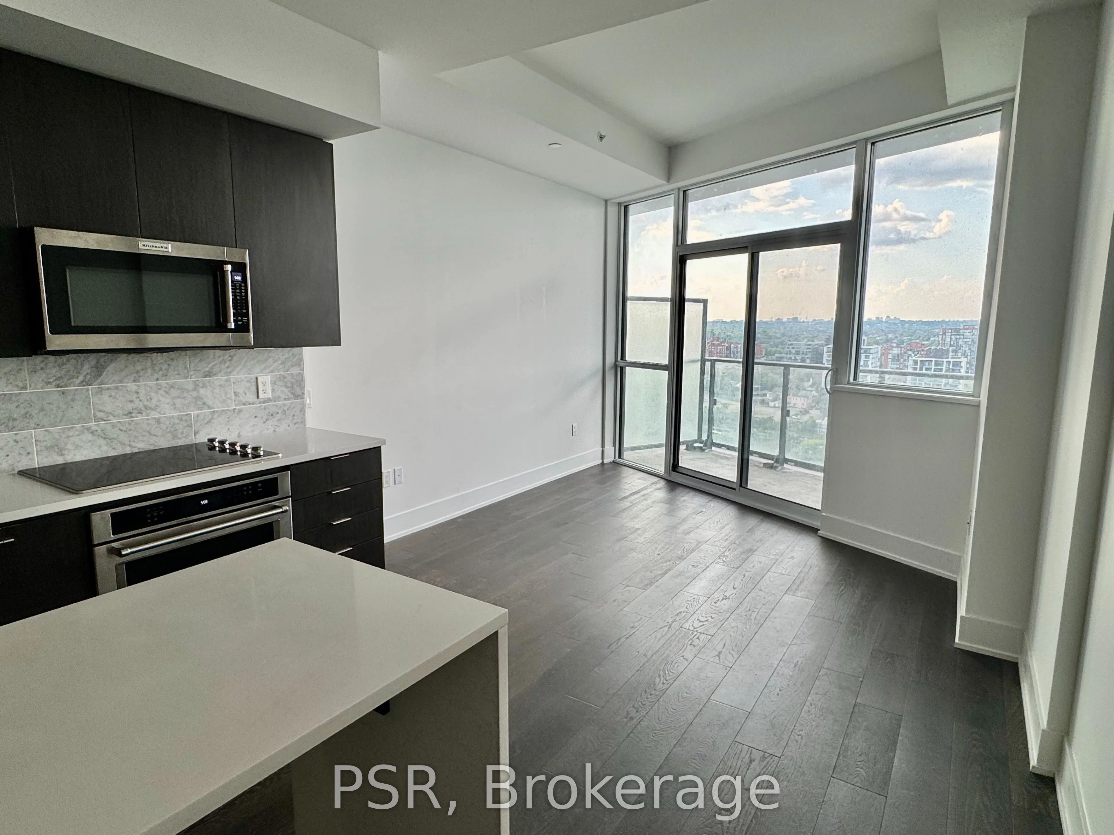 38 Iannuzzi Street, #LPH05