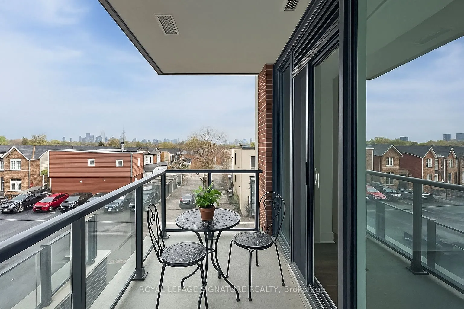 5 Lakeview Avenue, #302