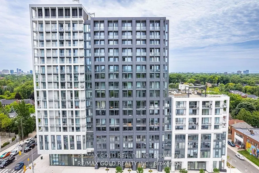 2020 Bathurst Street #216