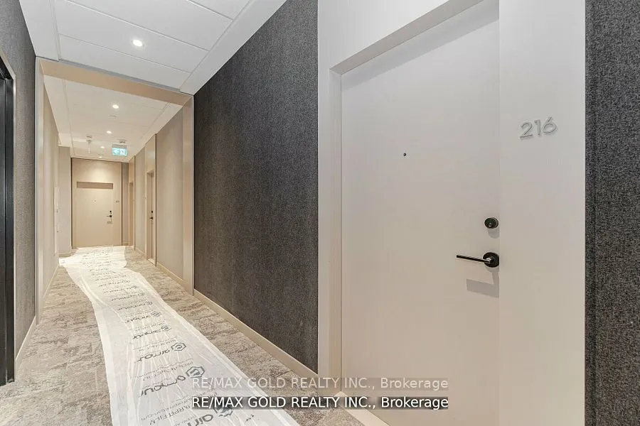 2020 Bathurst Street #216