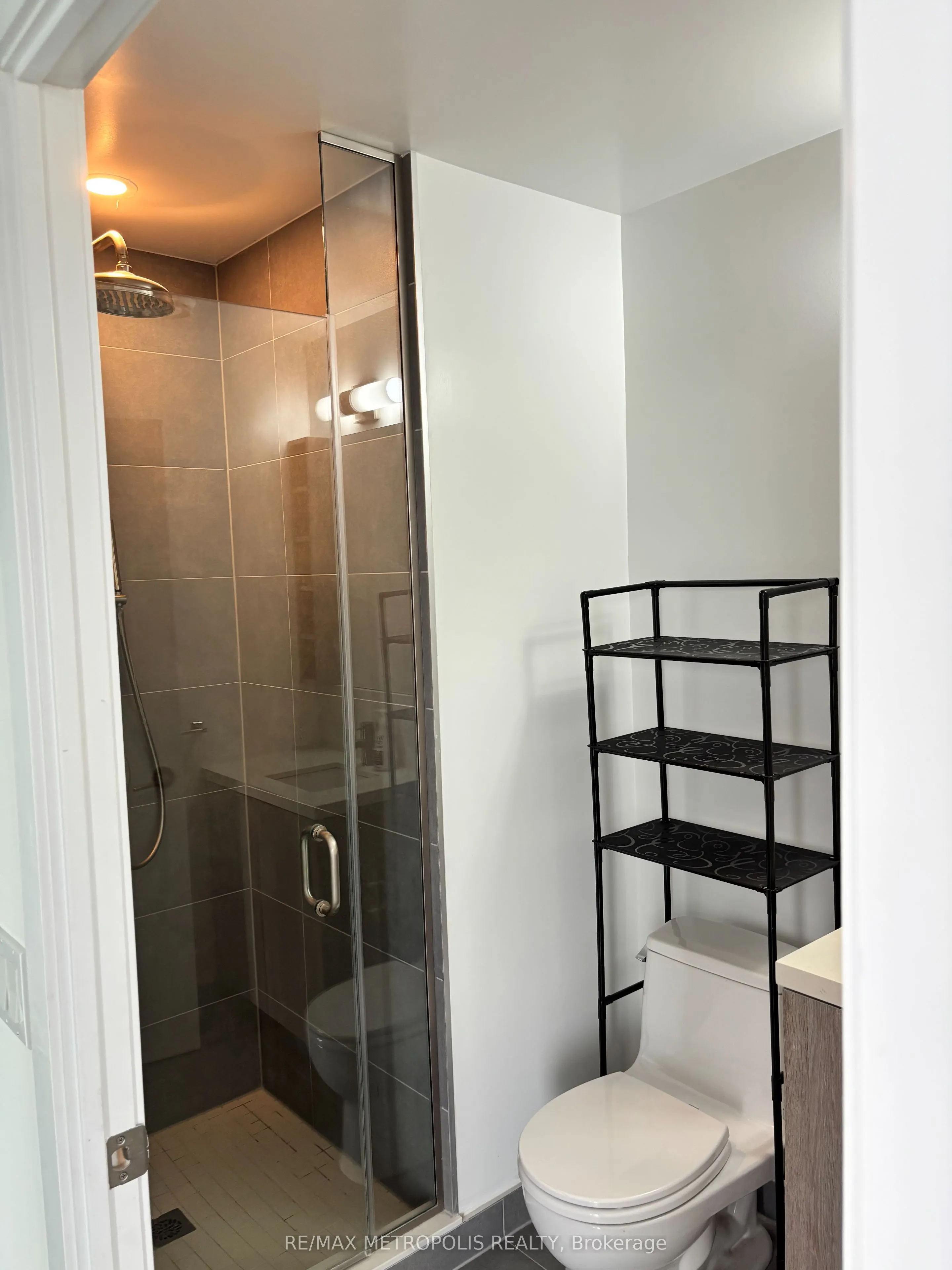 2020 Bathurst Street, #1216