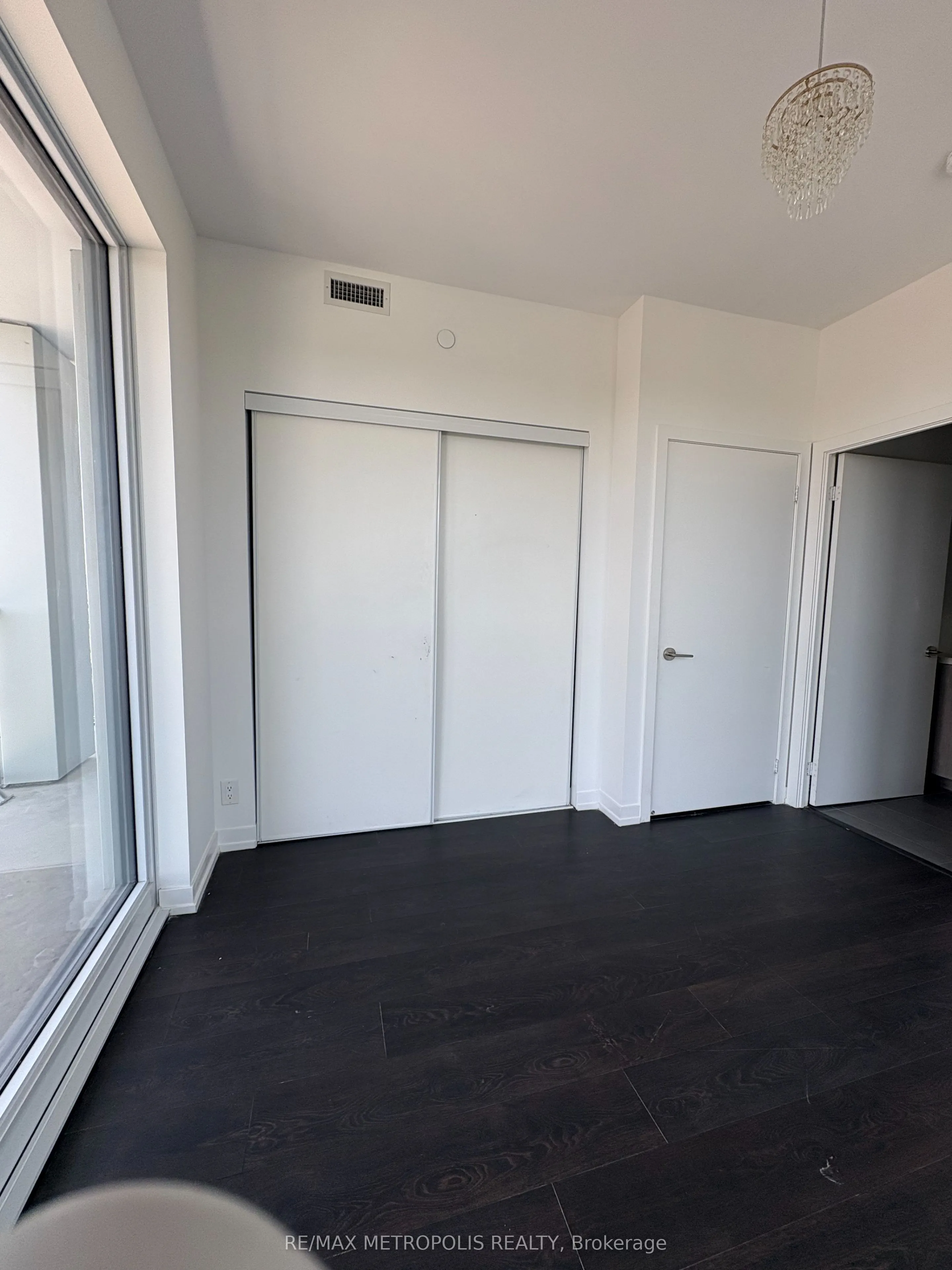2020 Bathurst Street, #1216