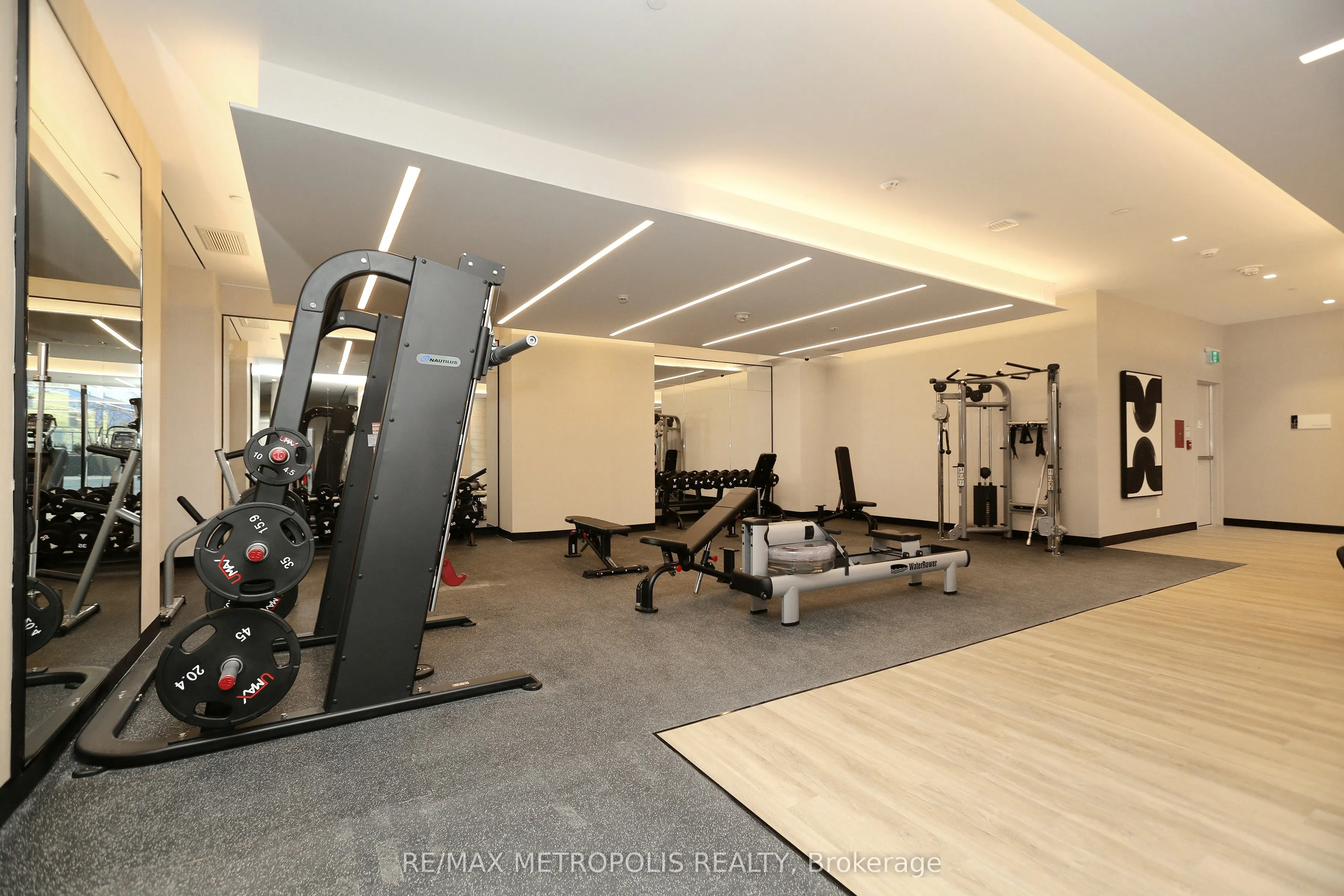 2020 Bathurst Street, #1216