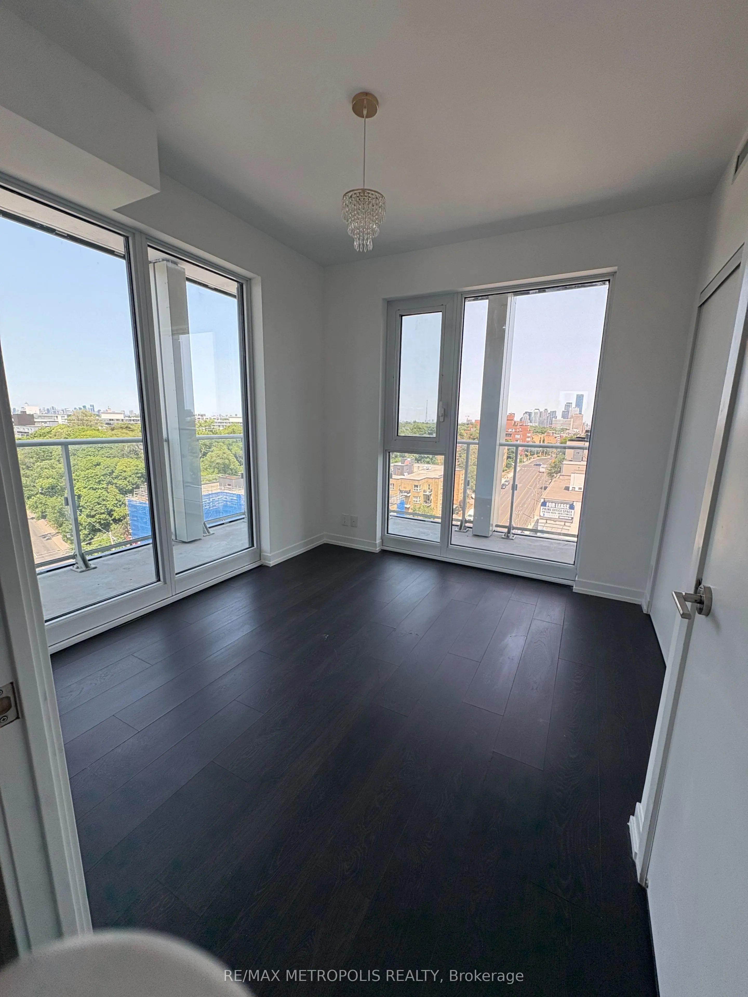 2020 Bathurst Street, #1216
