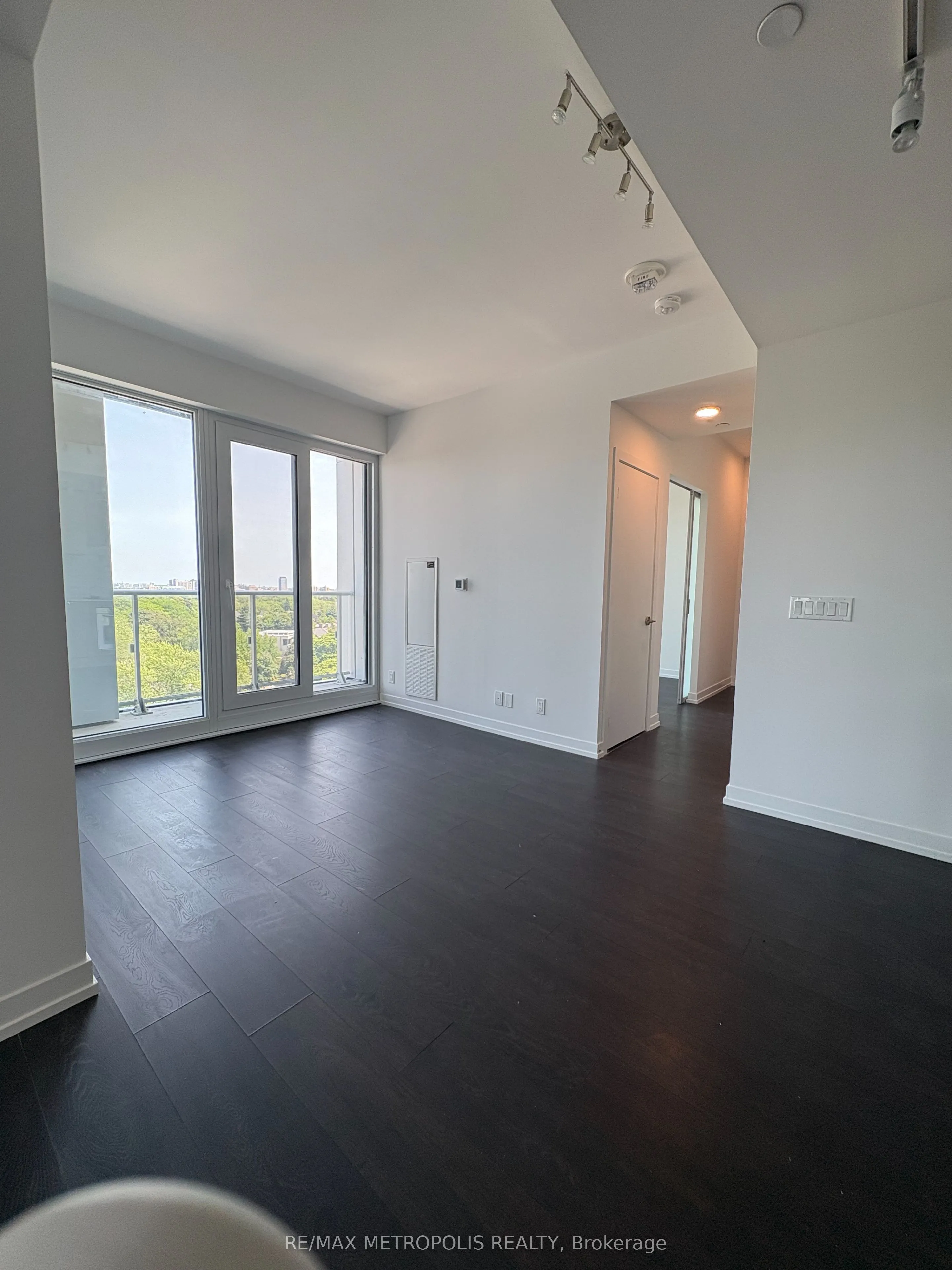 2020 Bathurst Street, #1216