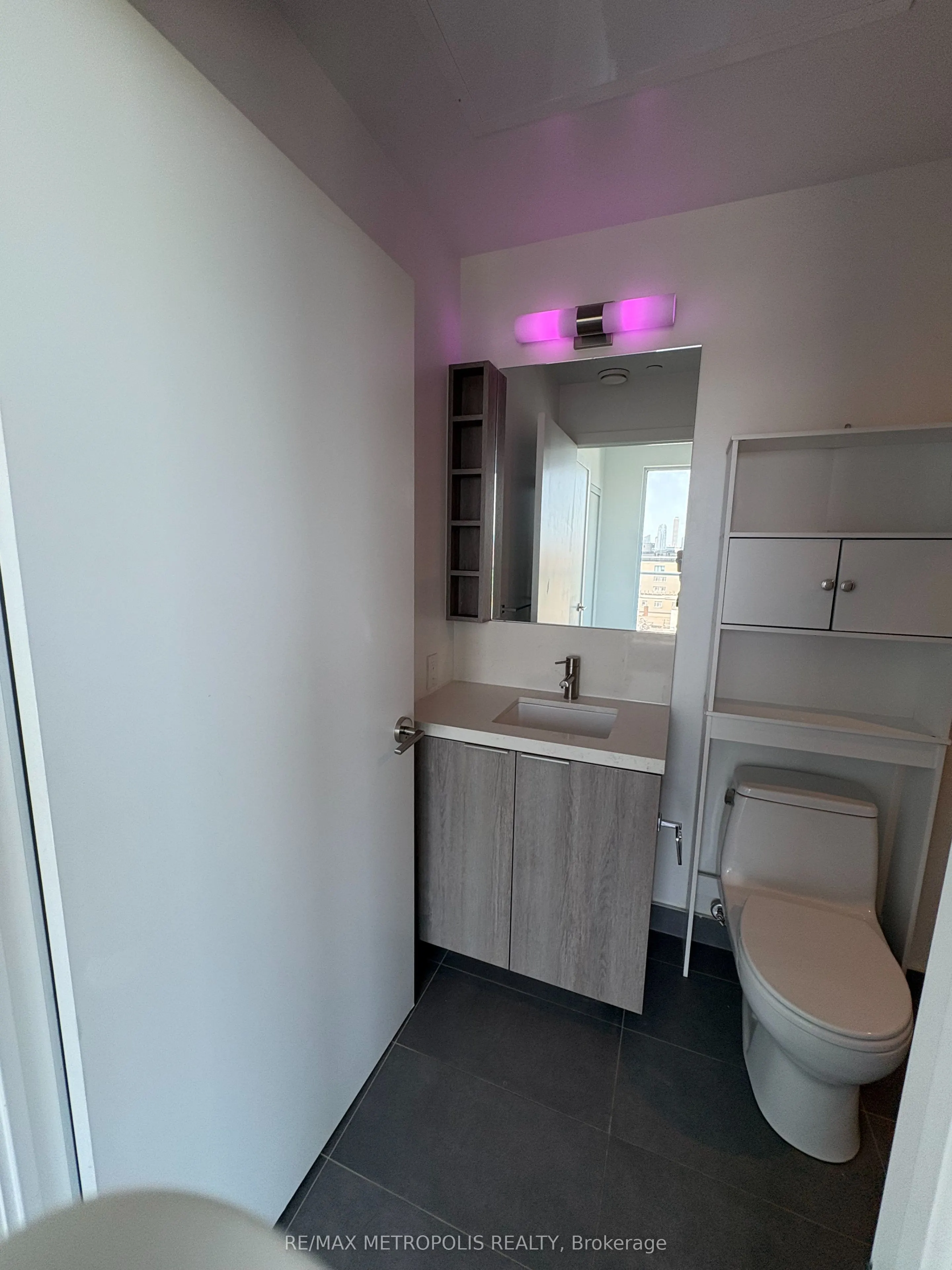2020 Bathurst Street, #1216