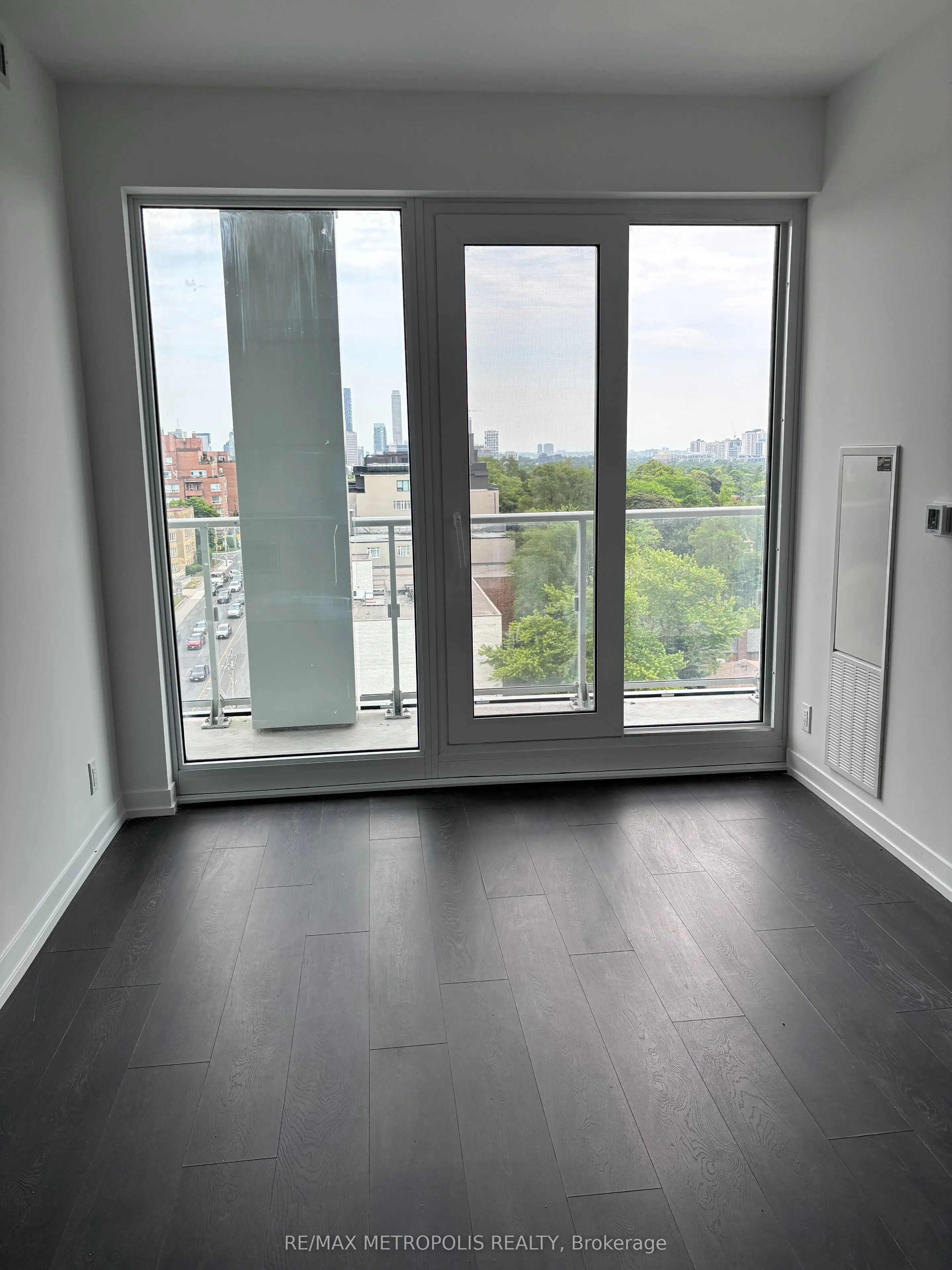 2020 Bathurst Street, #1216