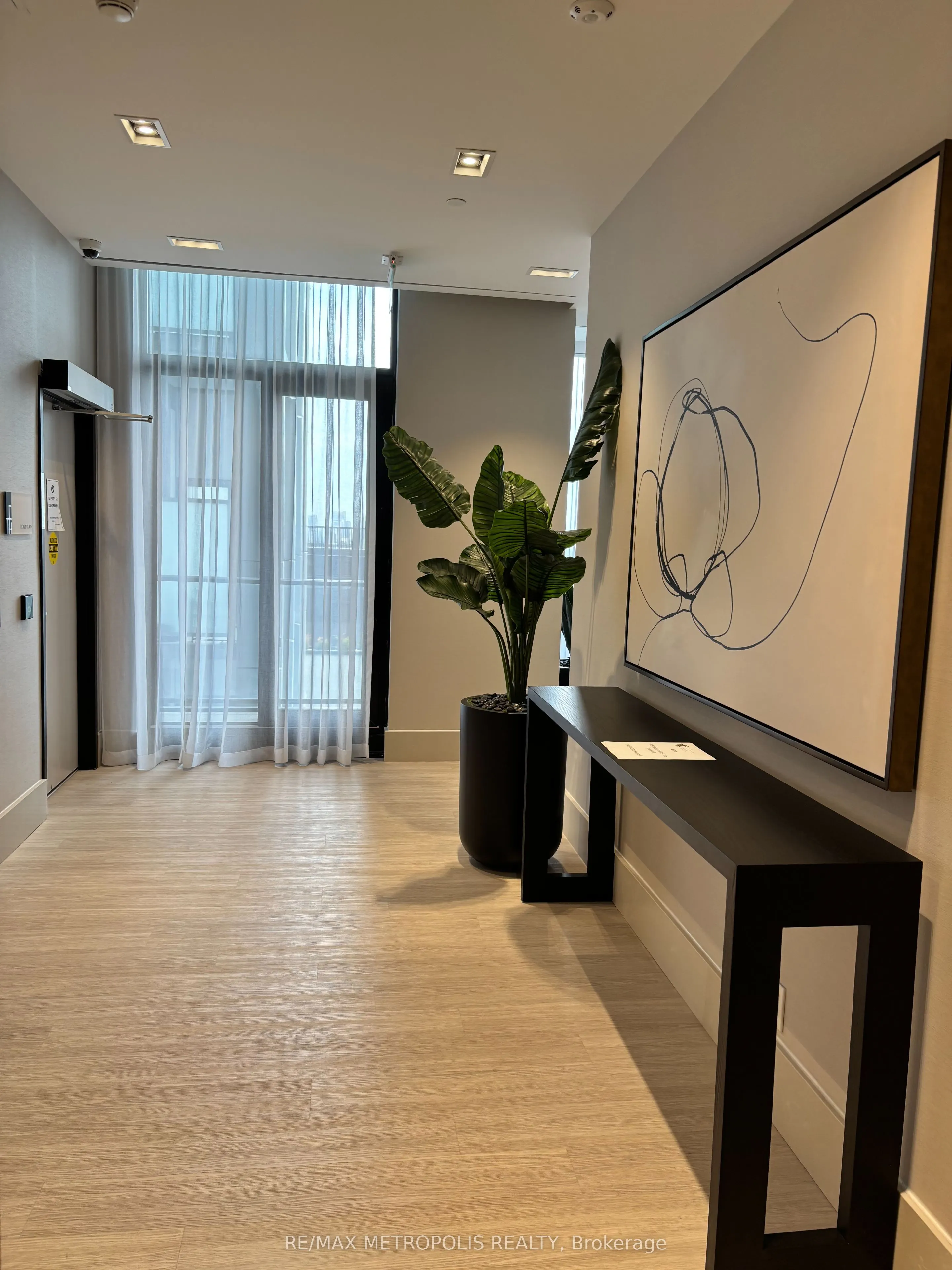 2020 Bathurst Street, #1216