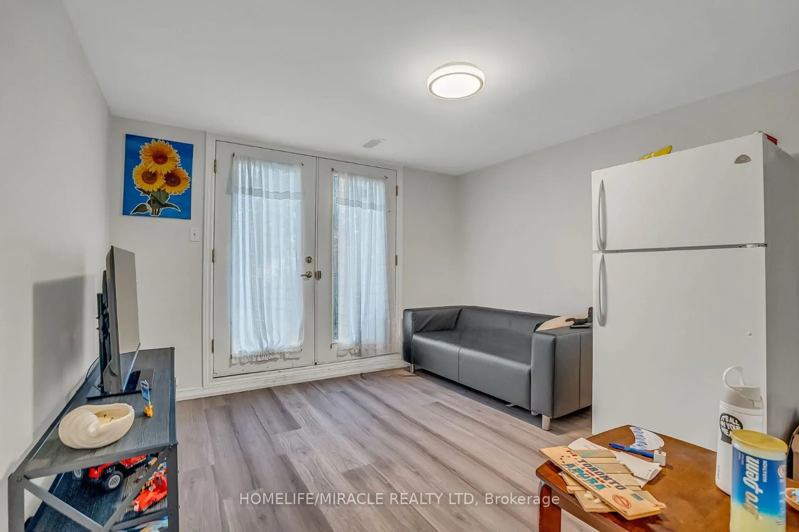 102 Micmac Crescent