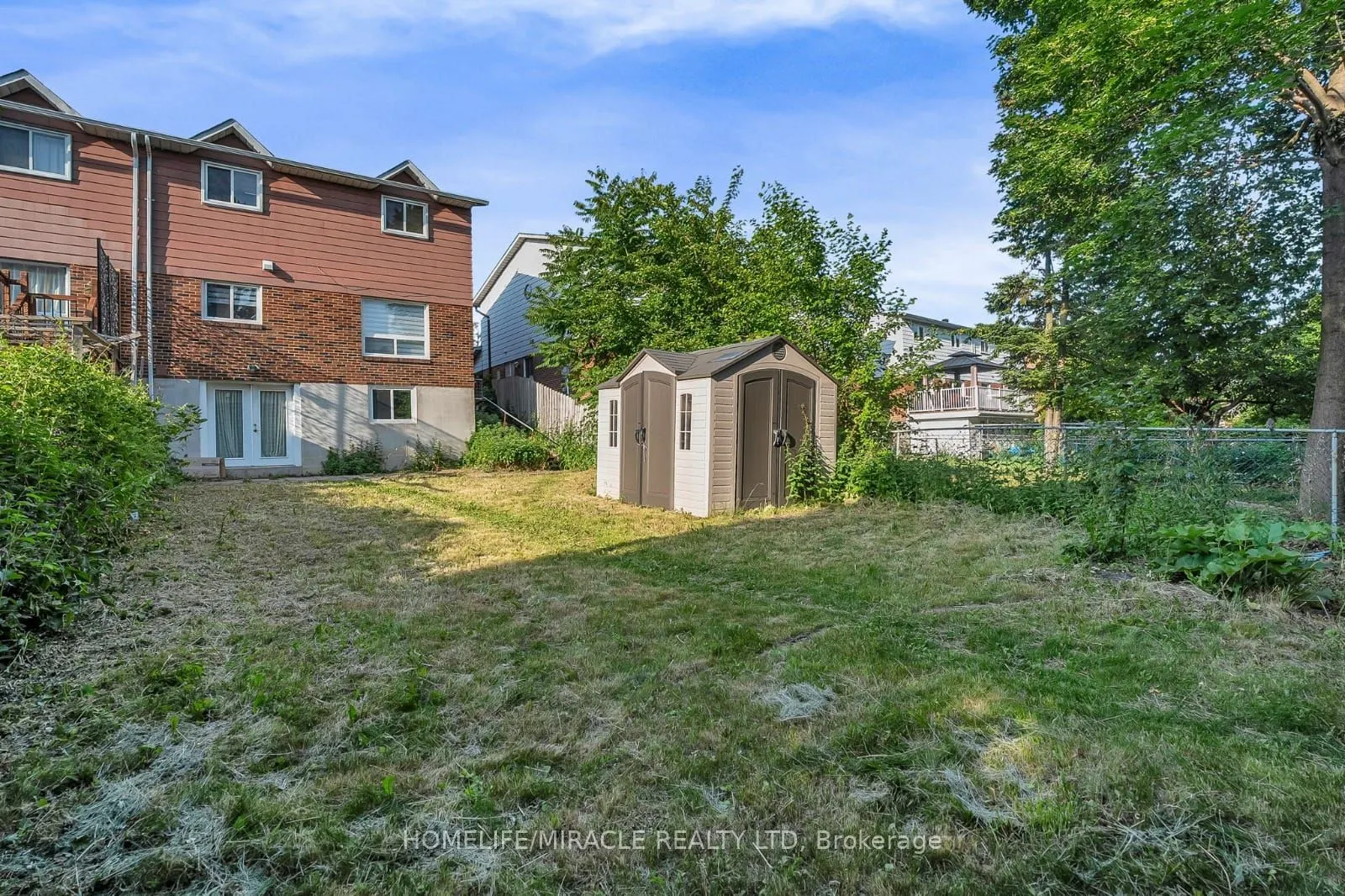 102 Micmac Crescent