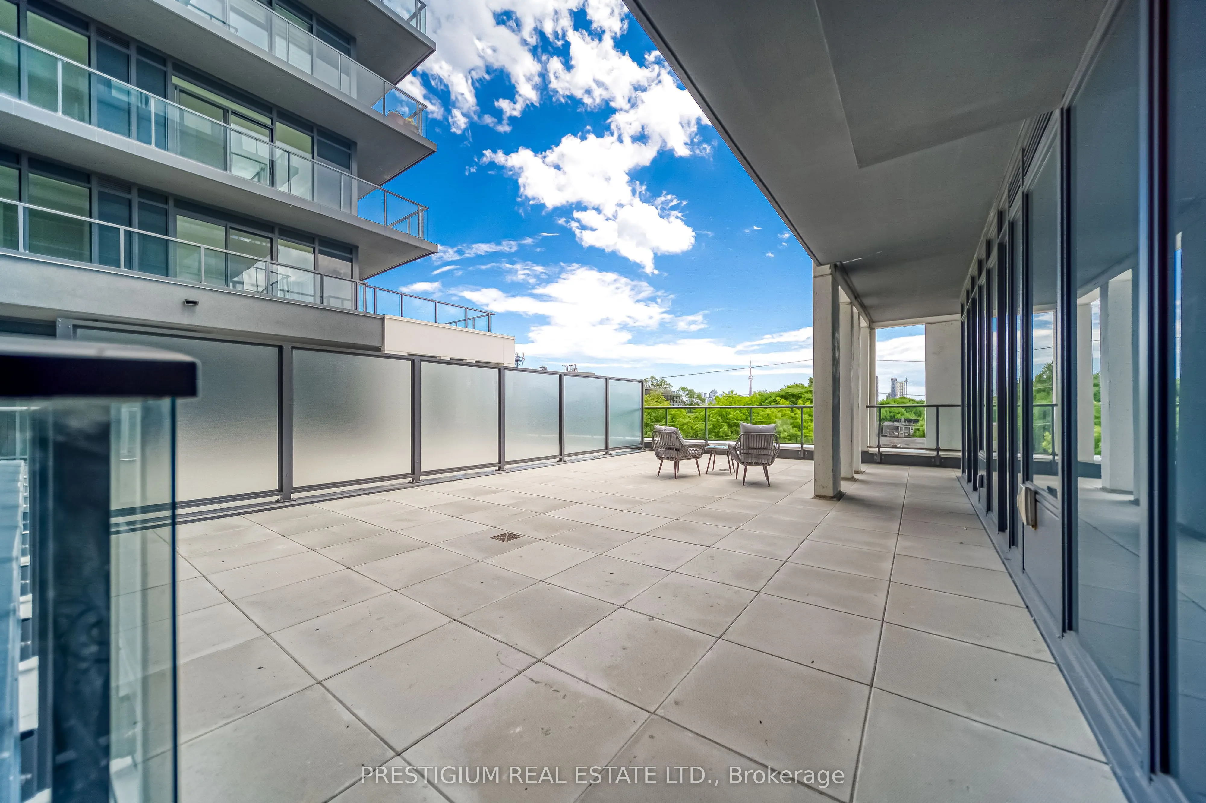 500 Dupont Street #303