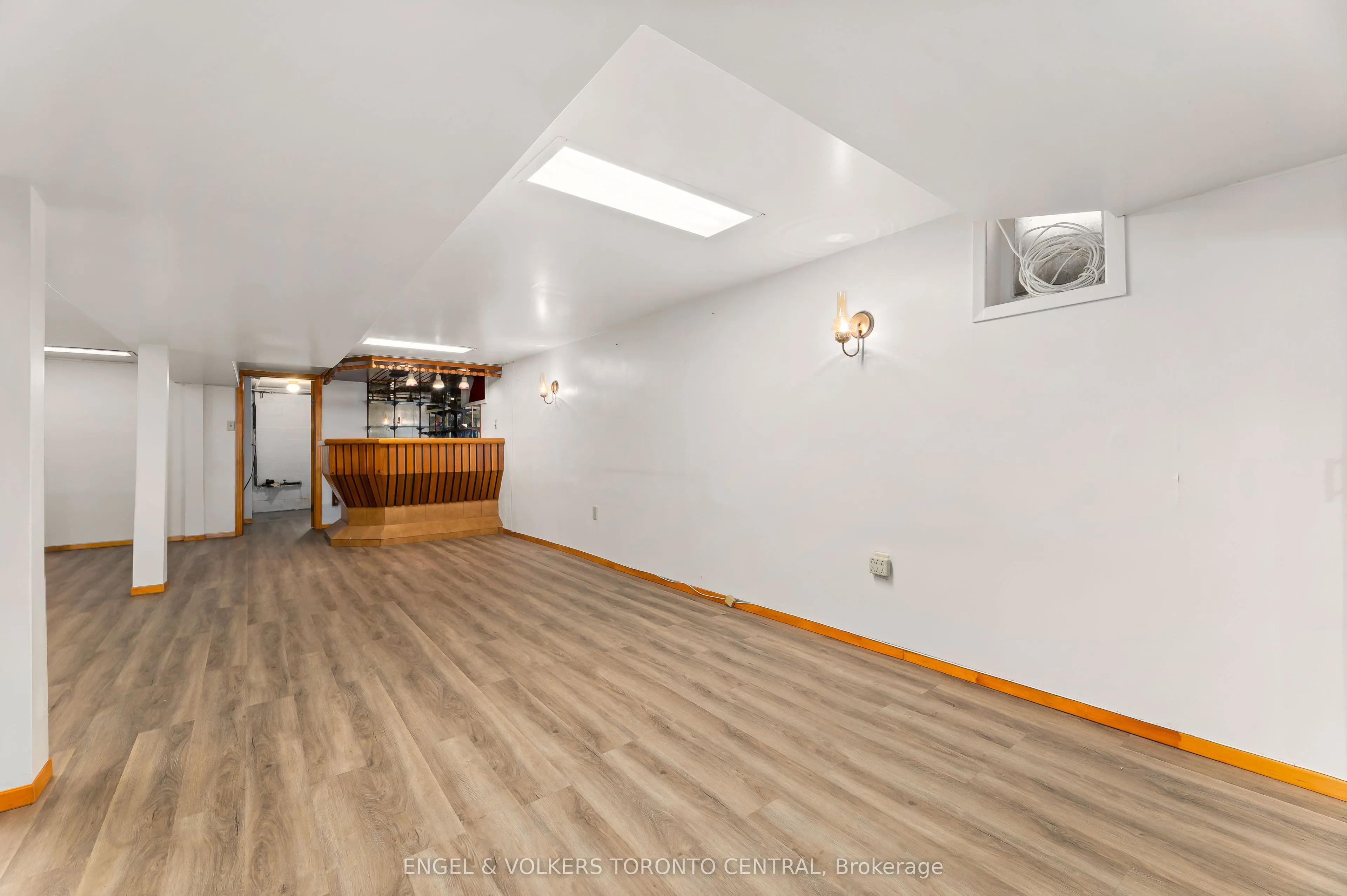 8 Brookfield Street