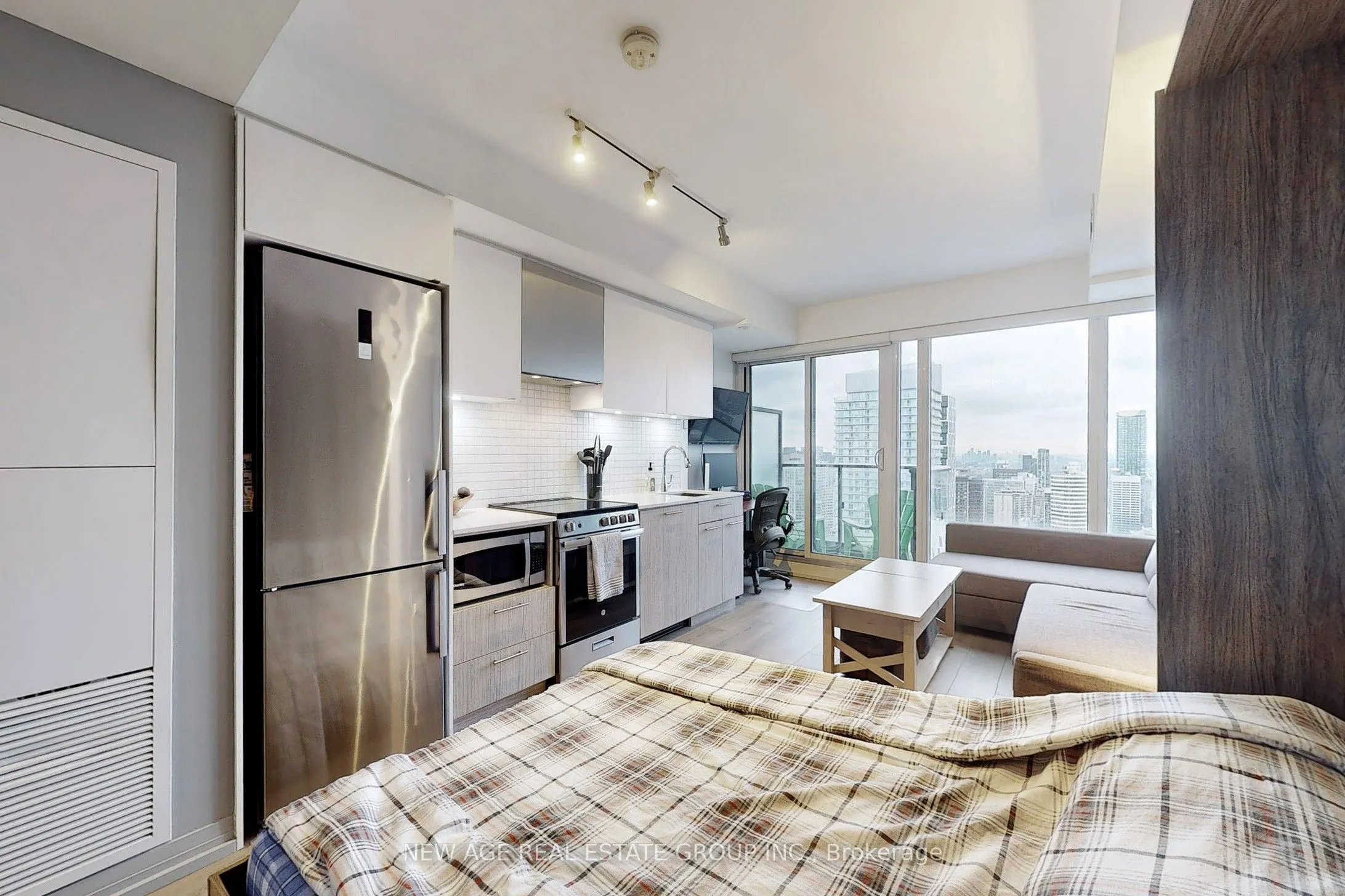 251 Jarvis Street E, #4807
