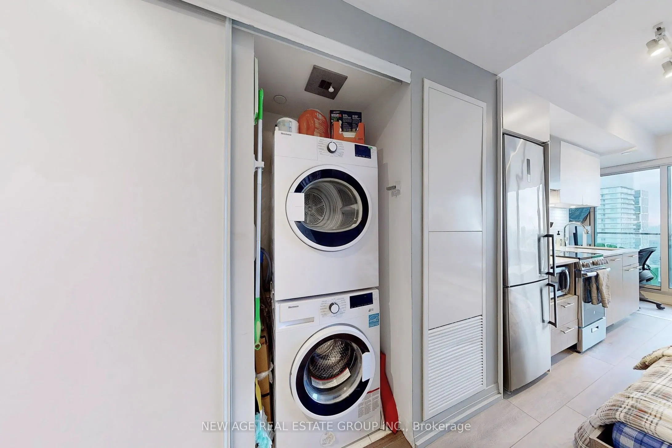 251 Jarvis Street E, #4807