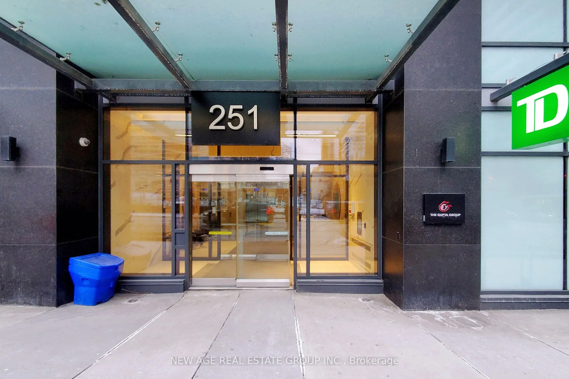 251 Jarvis Street E, #4807