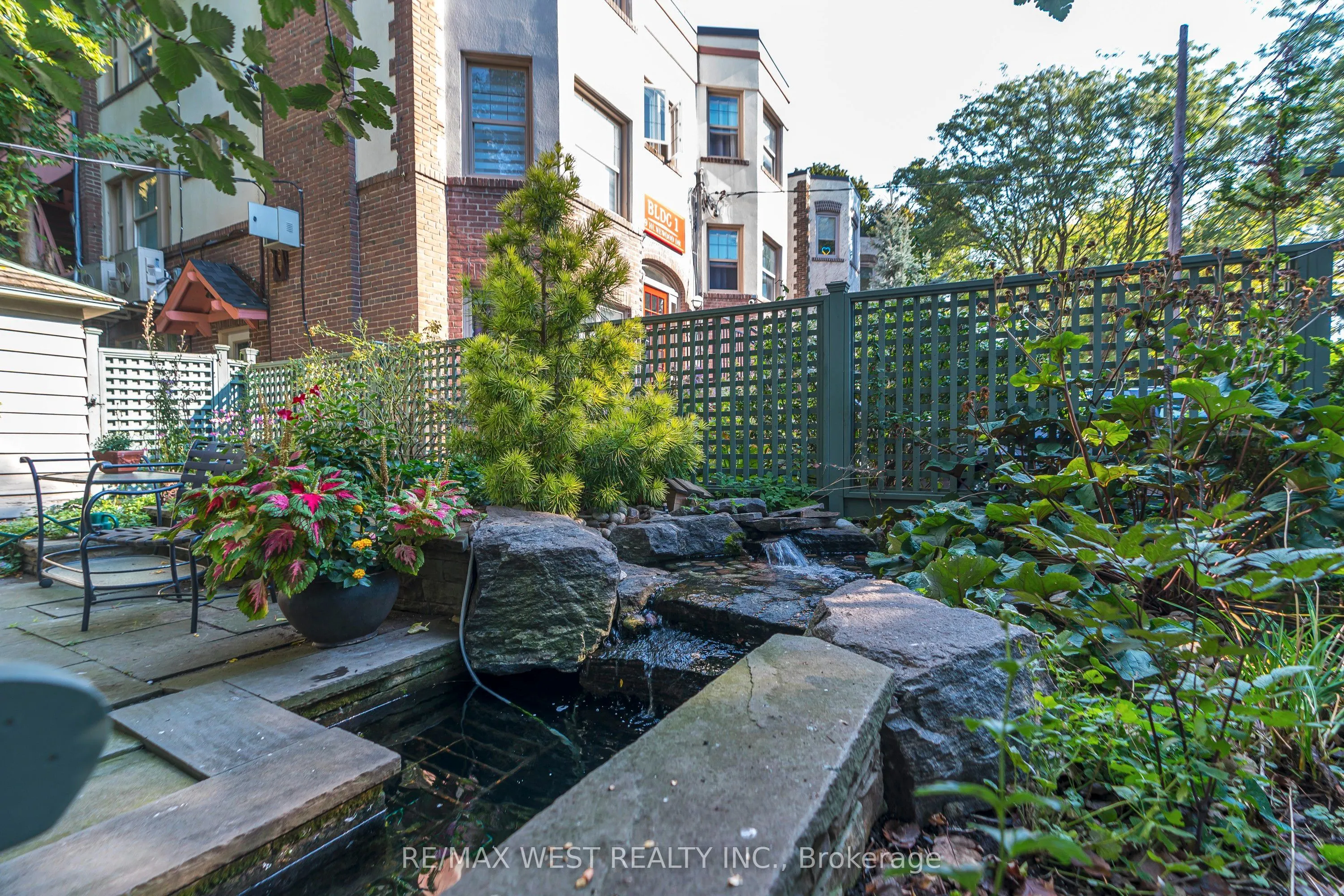 9B Humewood Drive