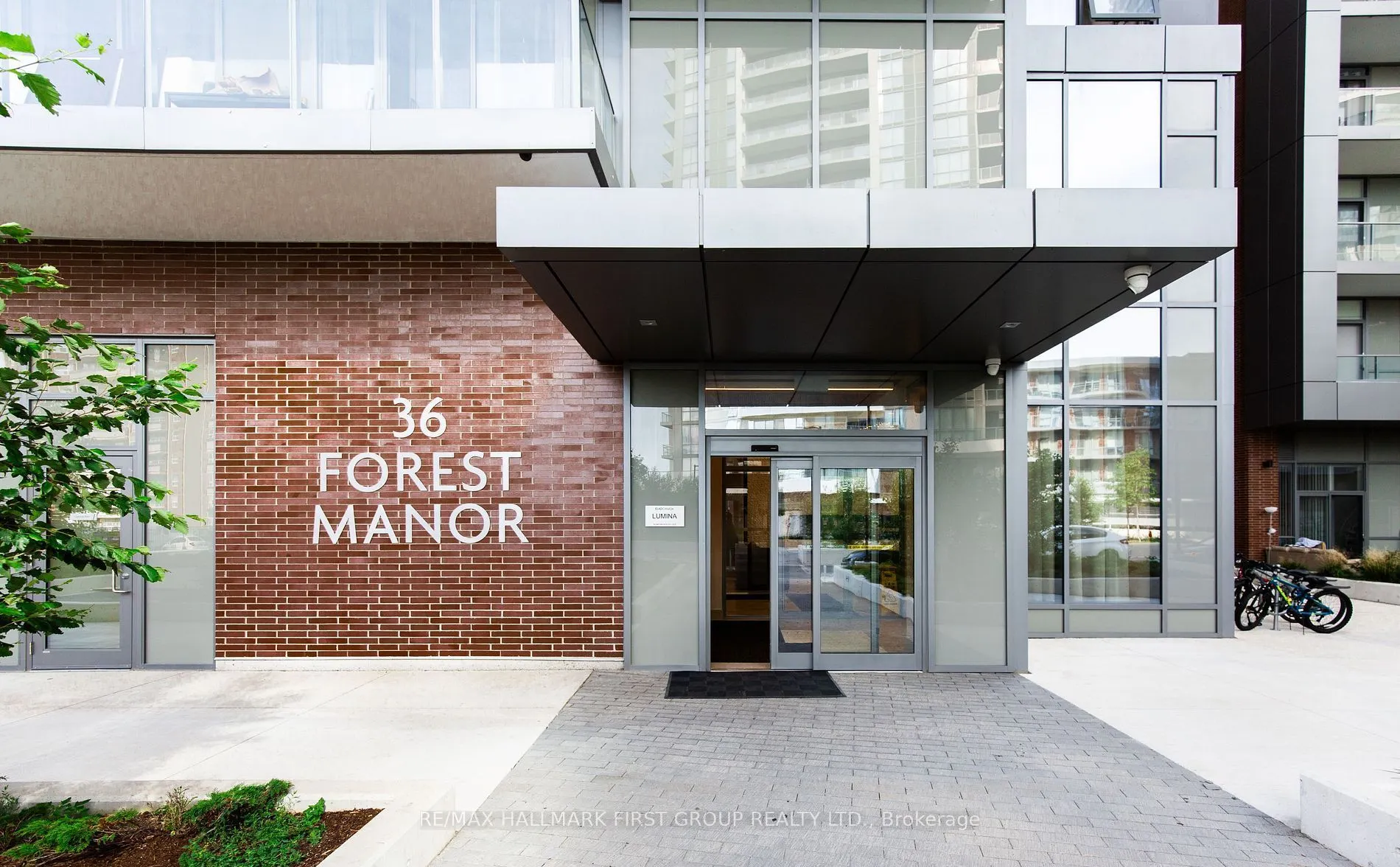 36 Forest Manor Road, #212