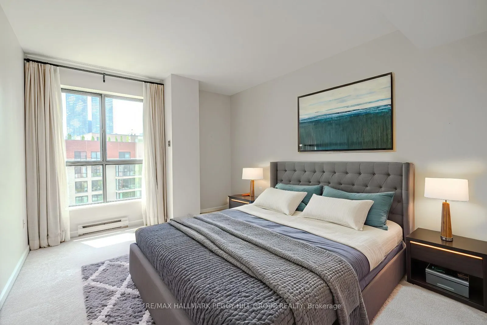 80 Front Street E, #824