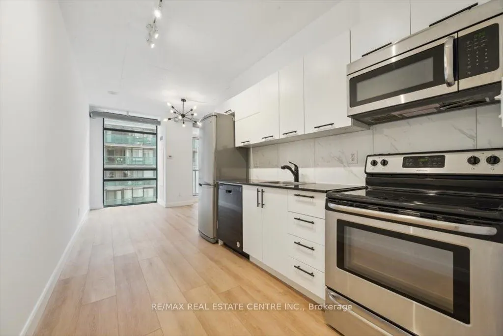 150 Sudbury Street, #1407