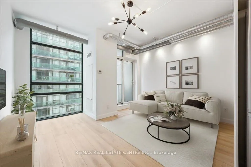 150 Sudbury Street, #1407
