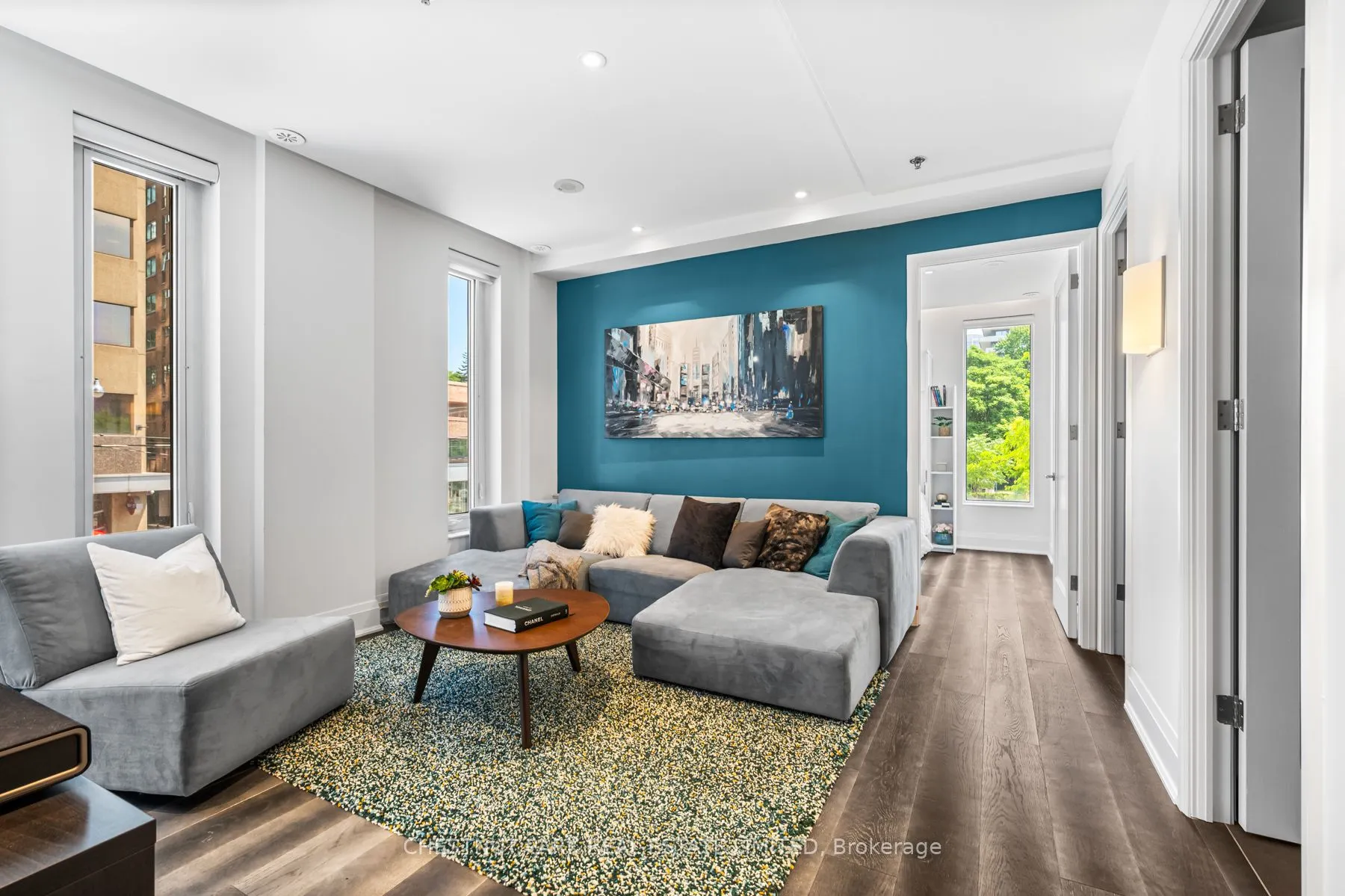 1074 Bay Street, #11