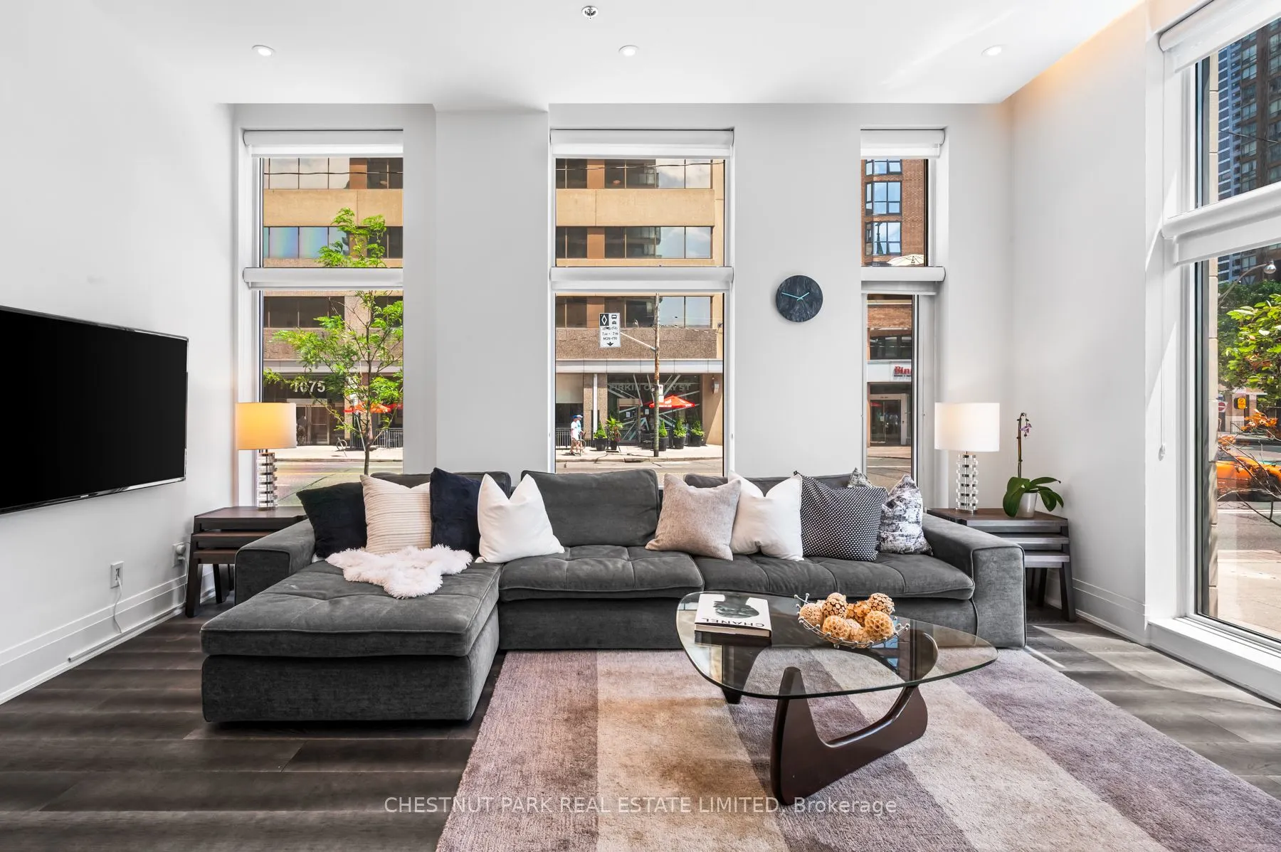 1074 Bay Street, #11