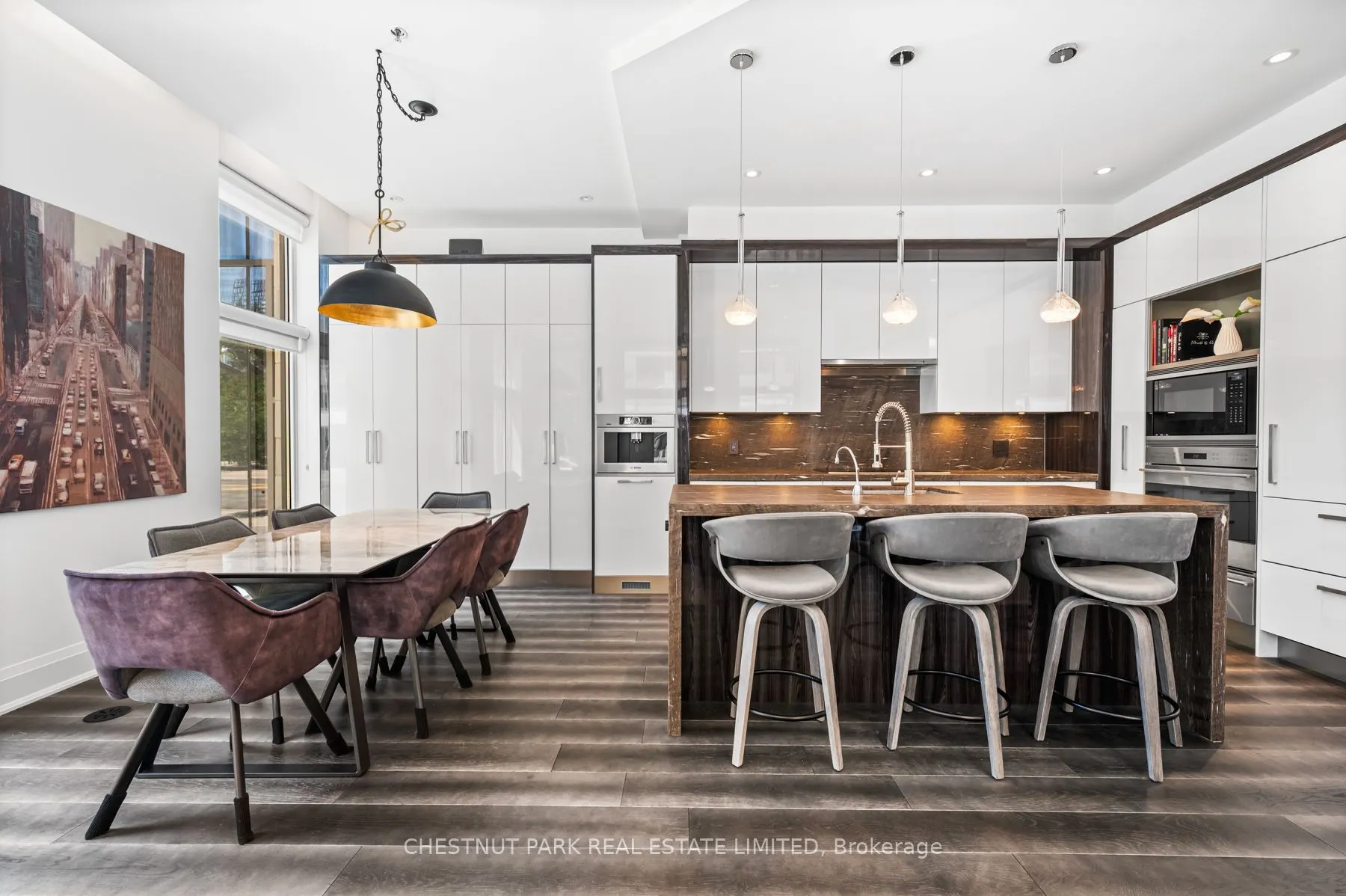 1074 Bay Street, #11
