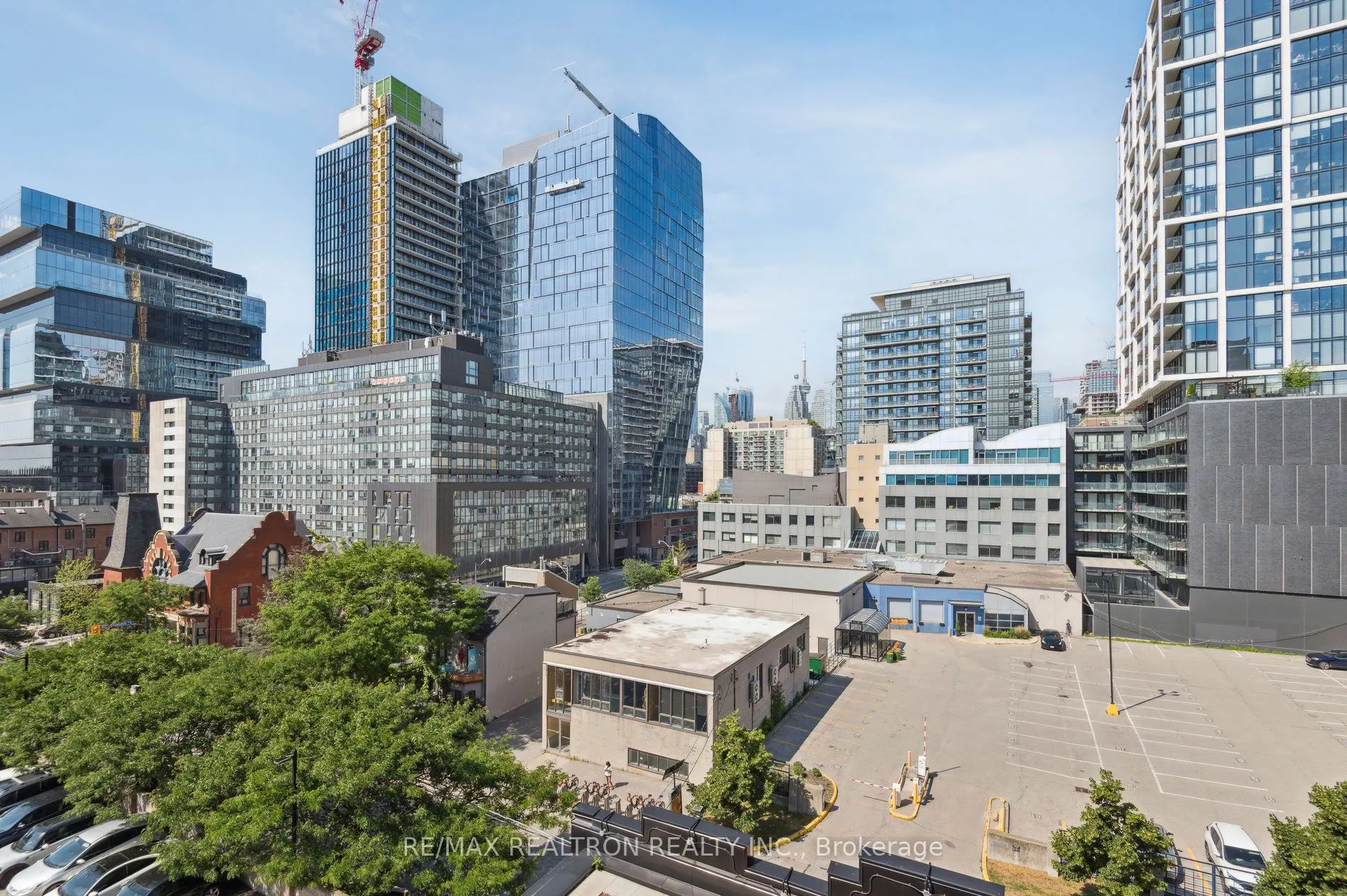 120 Parliament Street, #620