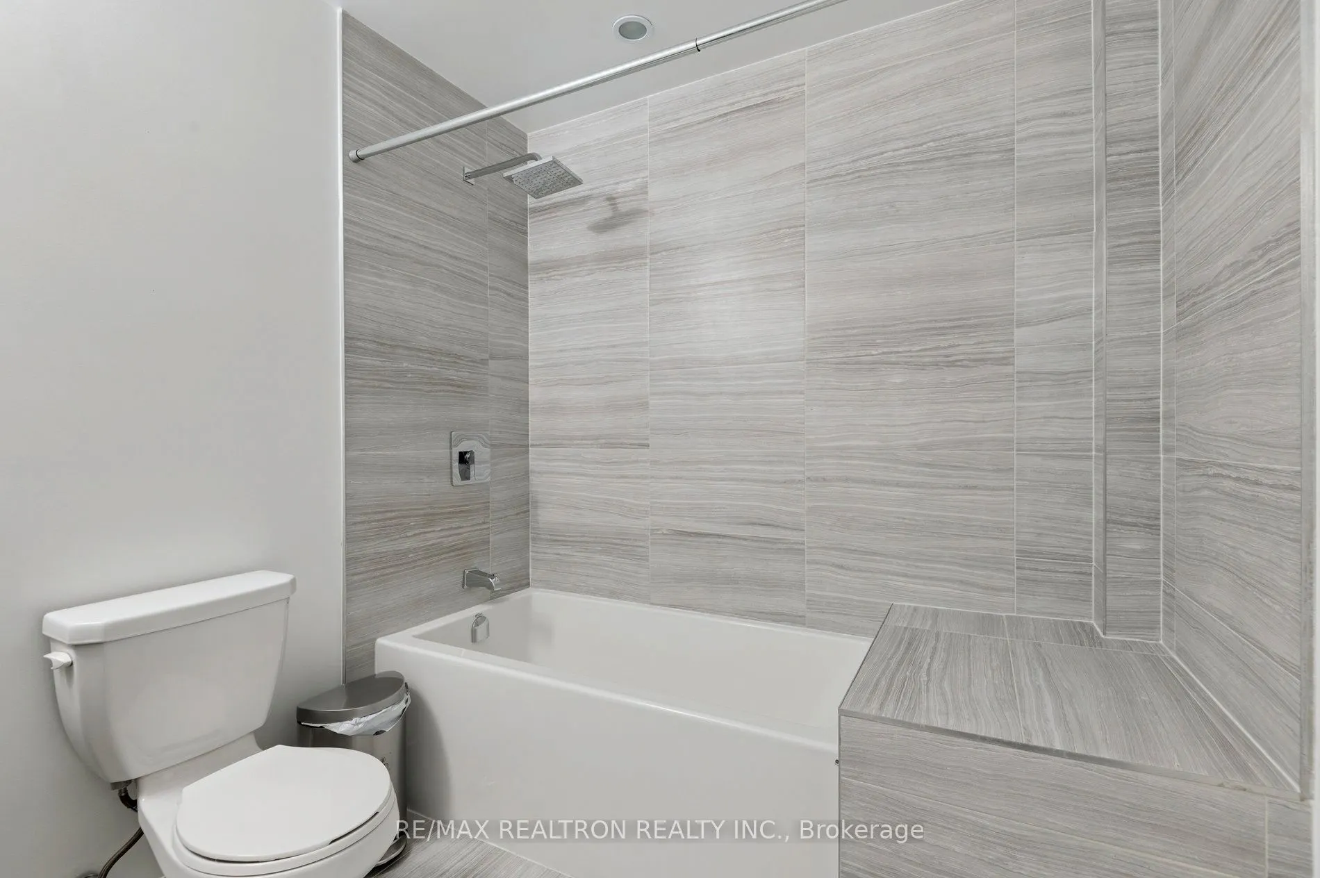 120 Parliament Street, #620