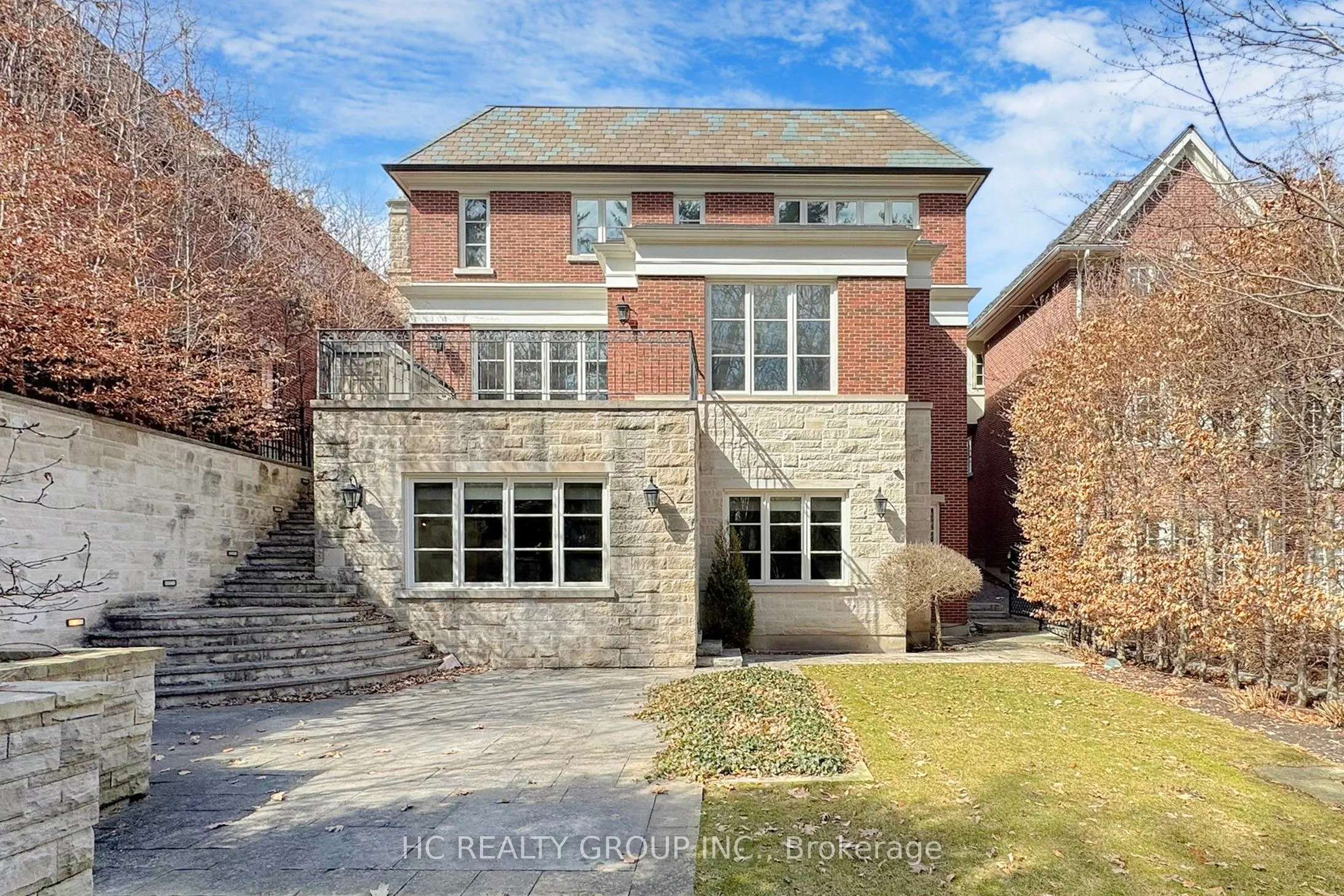 33 Blyth Hill Road