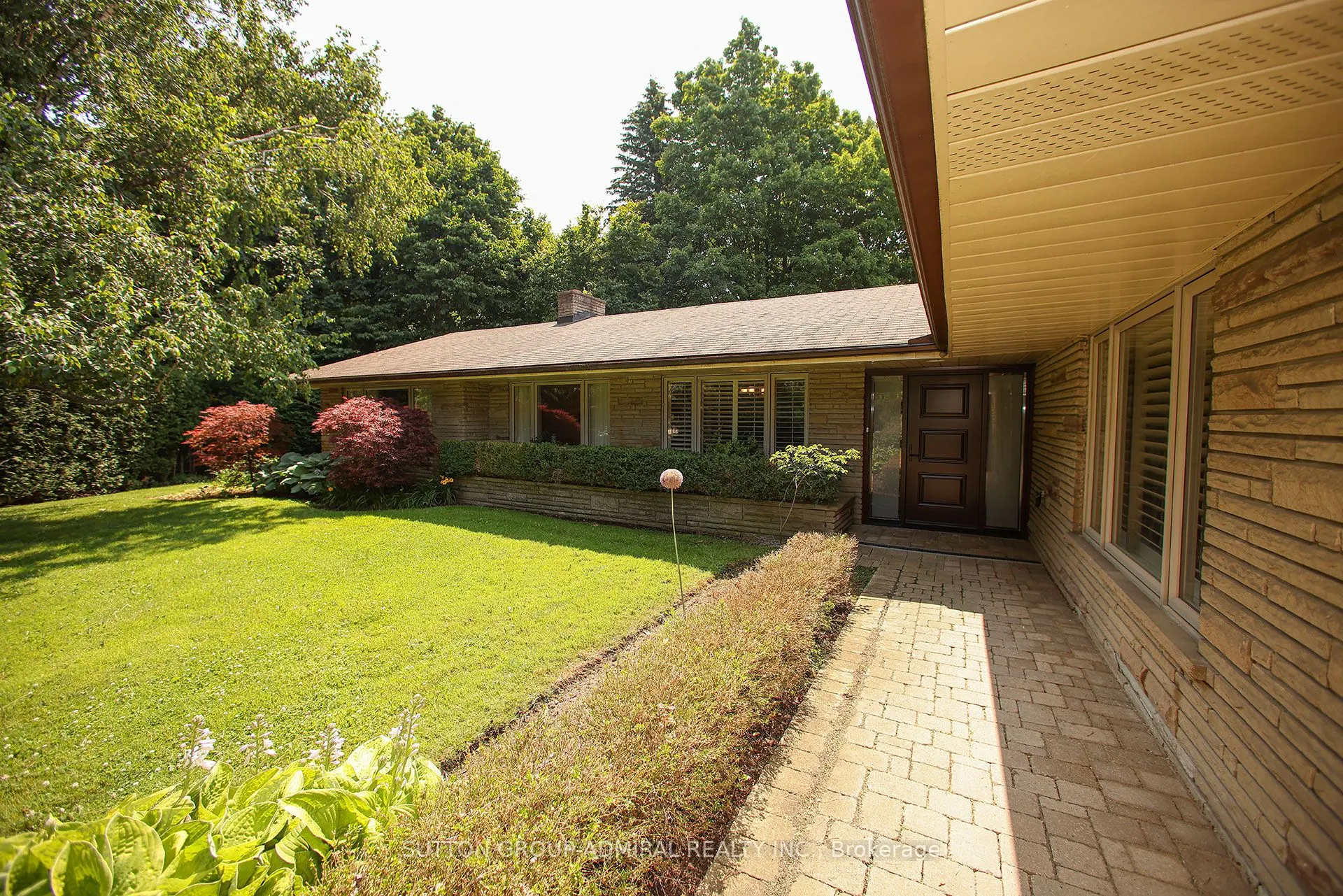 91 Forest Grove Drive