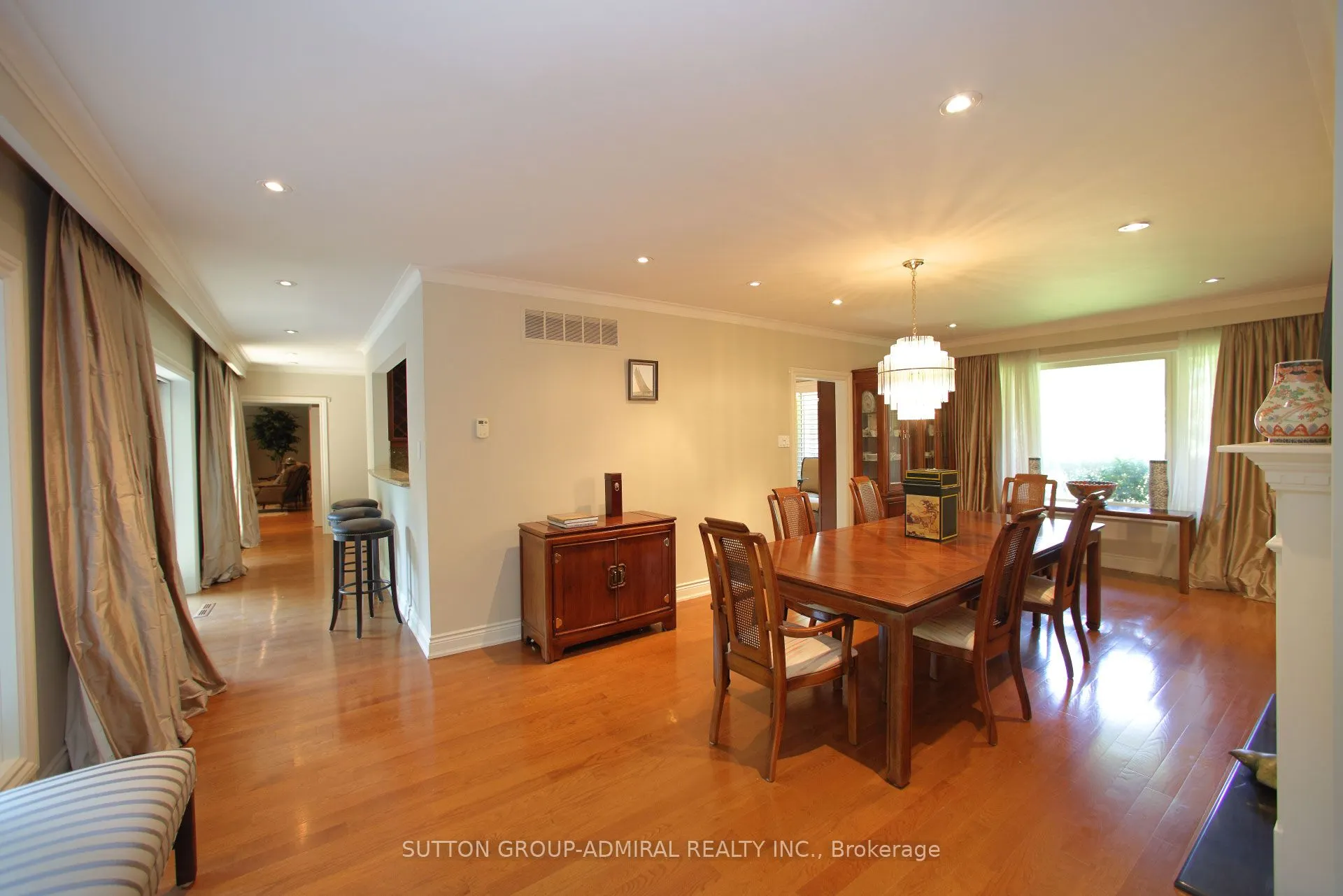 91 Forest Grove Drive