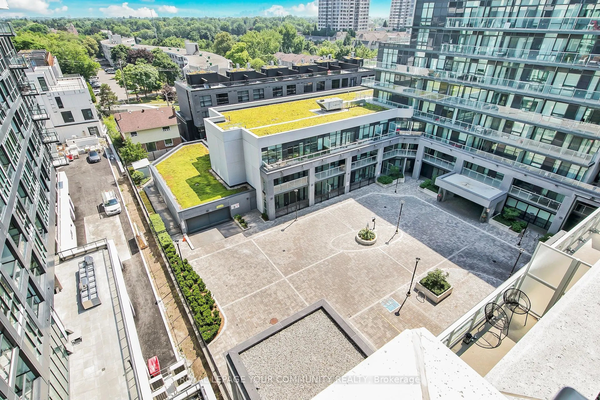 625 Sheppard Avenue E, #801