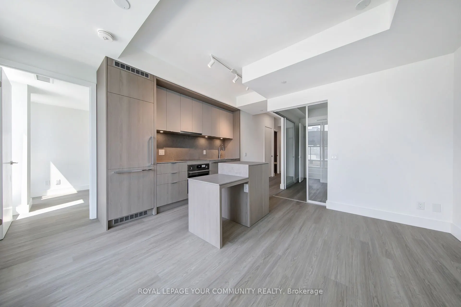 625 Sheppard Avenue E, #801
