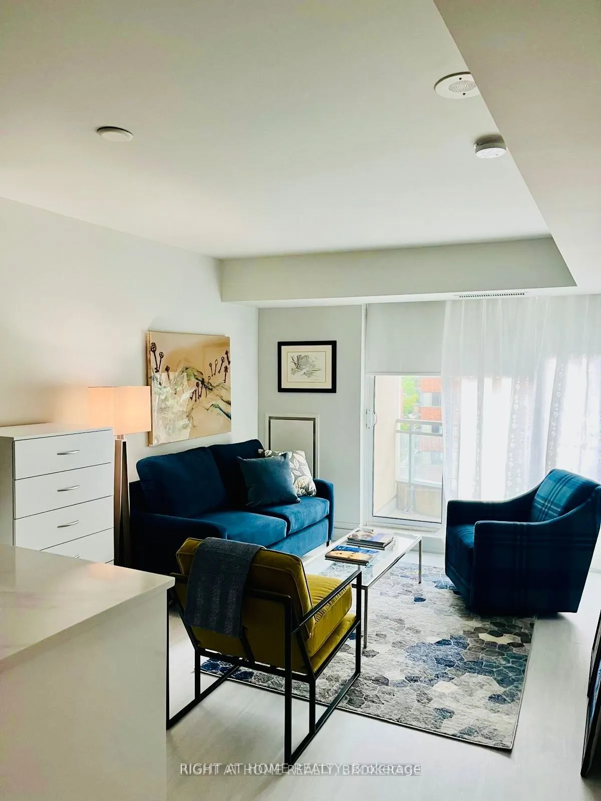 8 Scollard Street, #1109