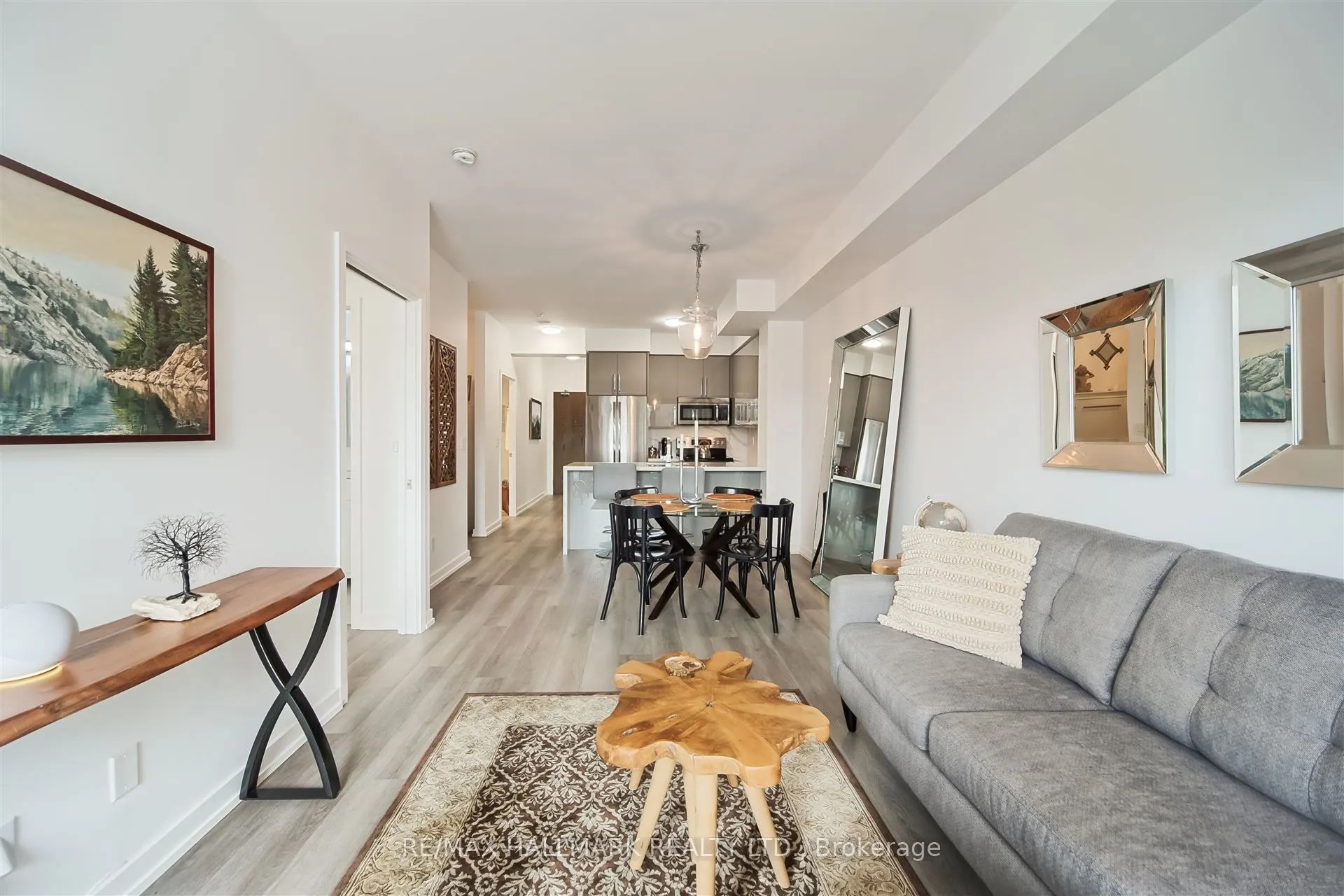 260 Sackville Street, #714
