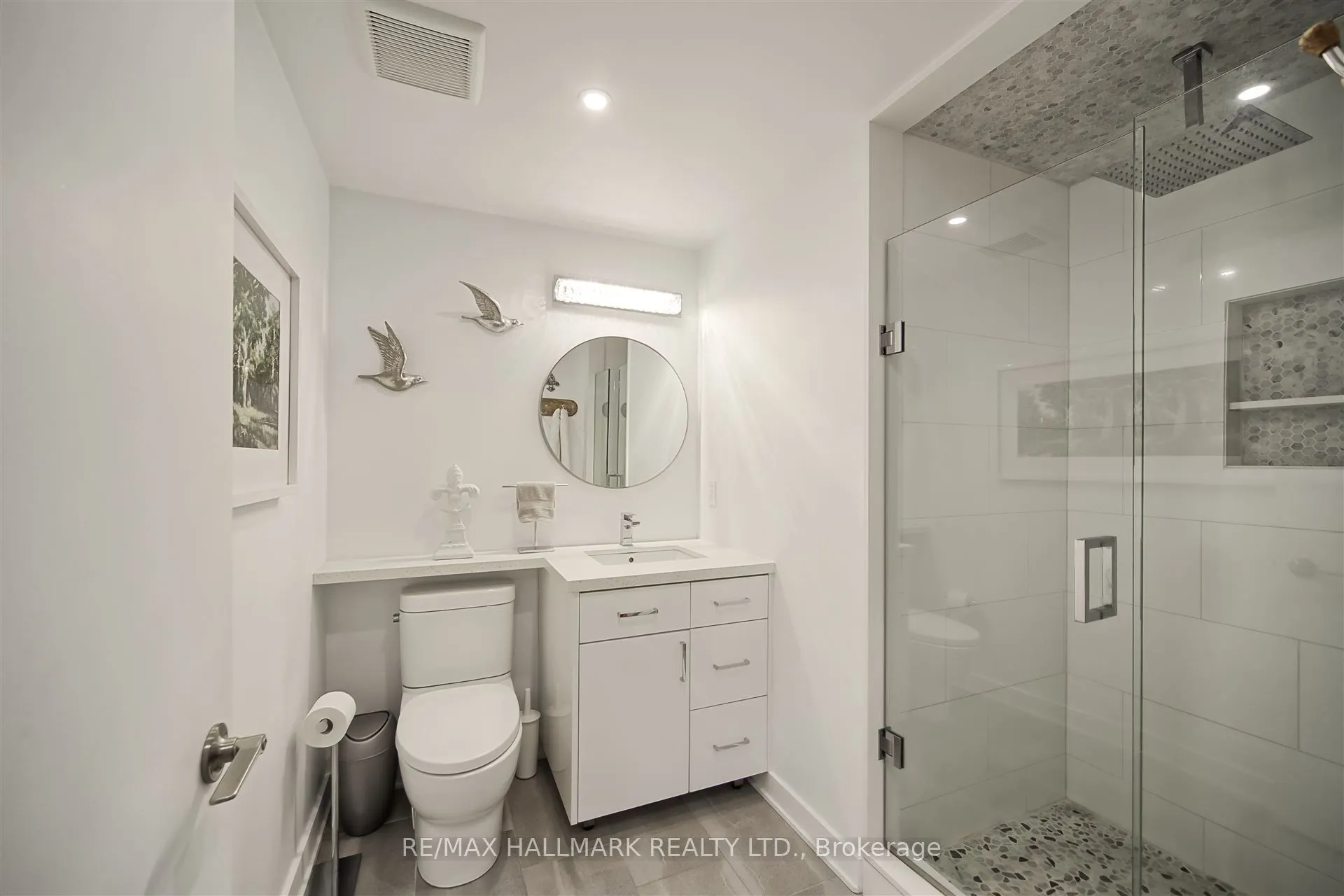 260 Sackville Street, #714