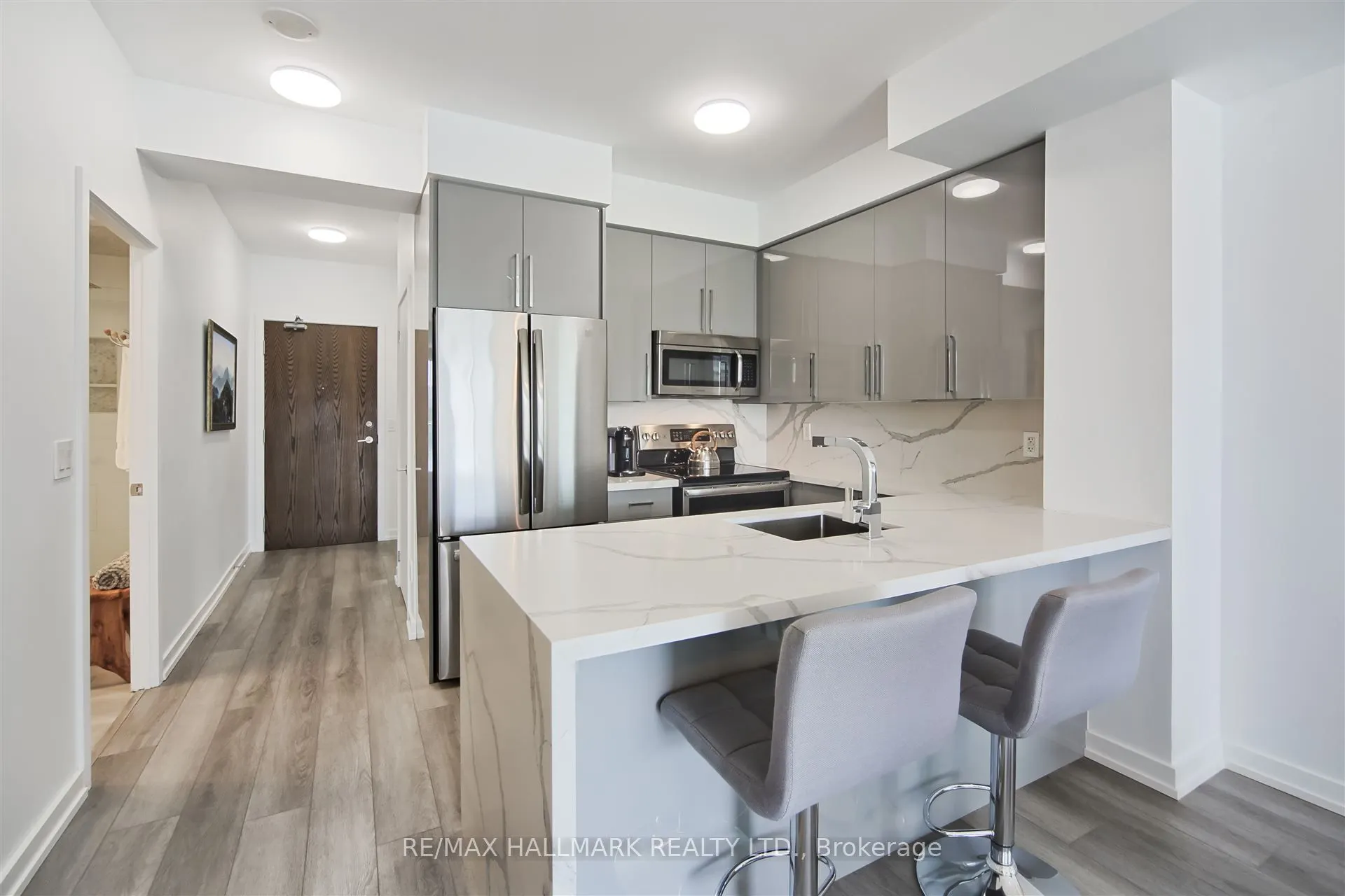 260 Sackville Street, #714
