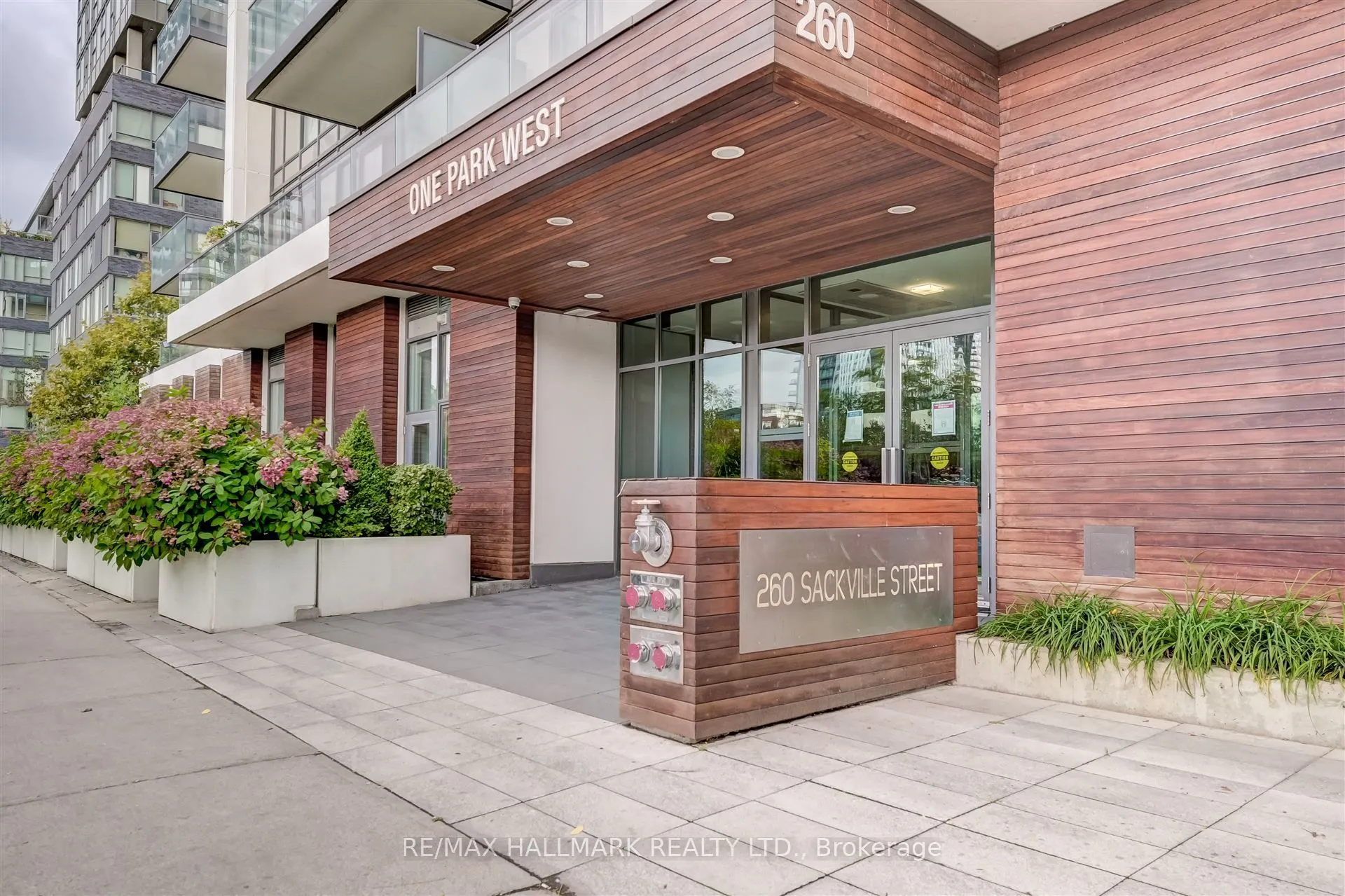 260 Sackville Street, #714