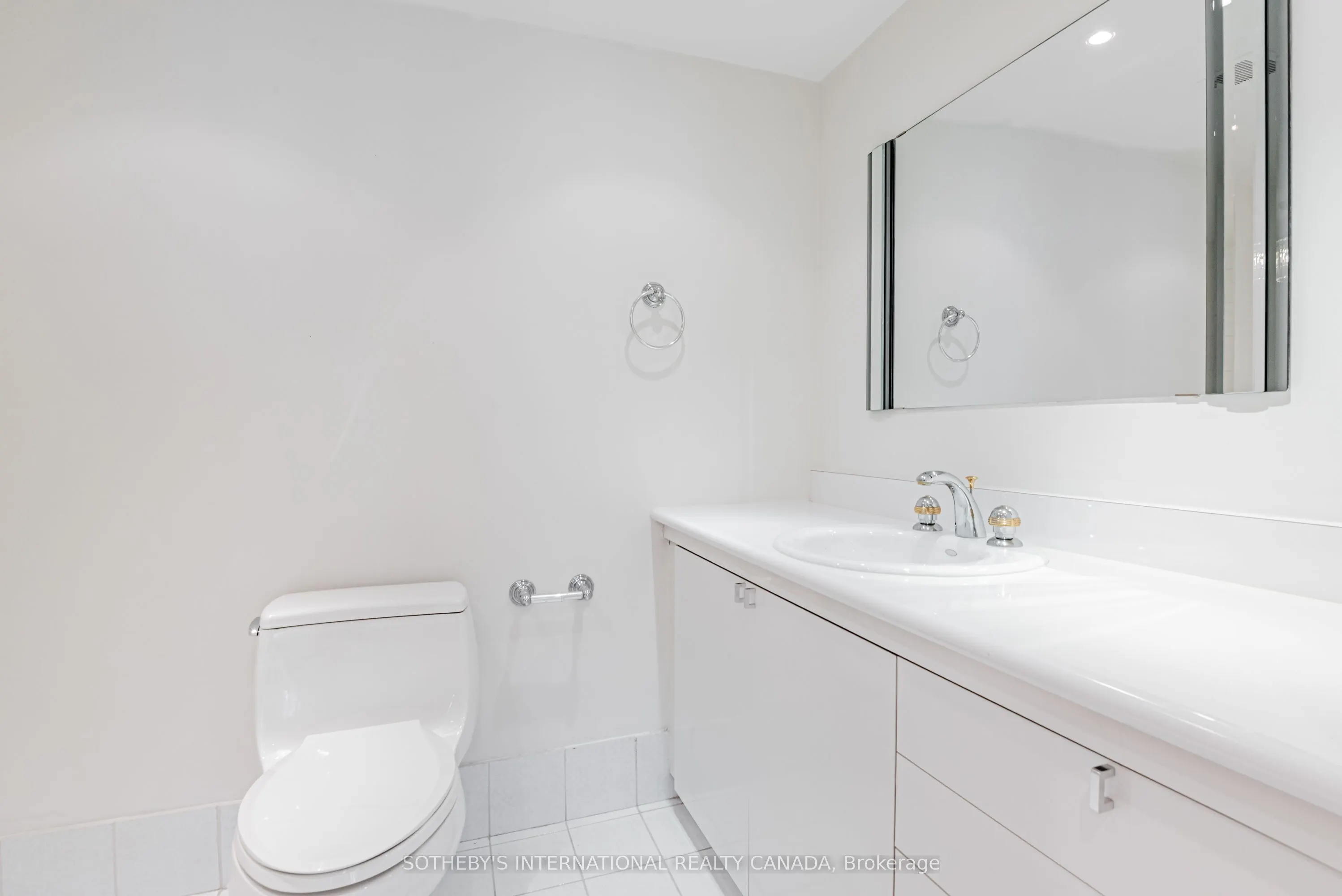 240 Heath Street W, #1403