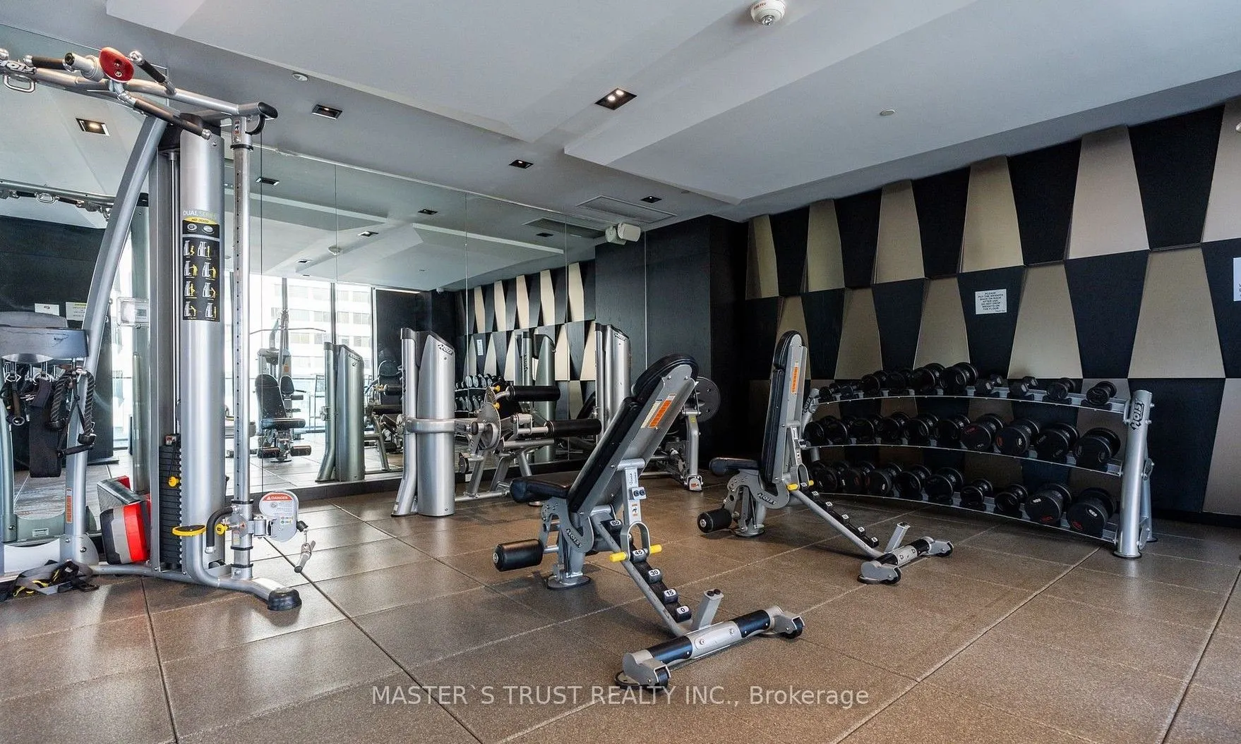 8 Eglinton Avenue E, #5007