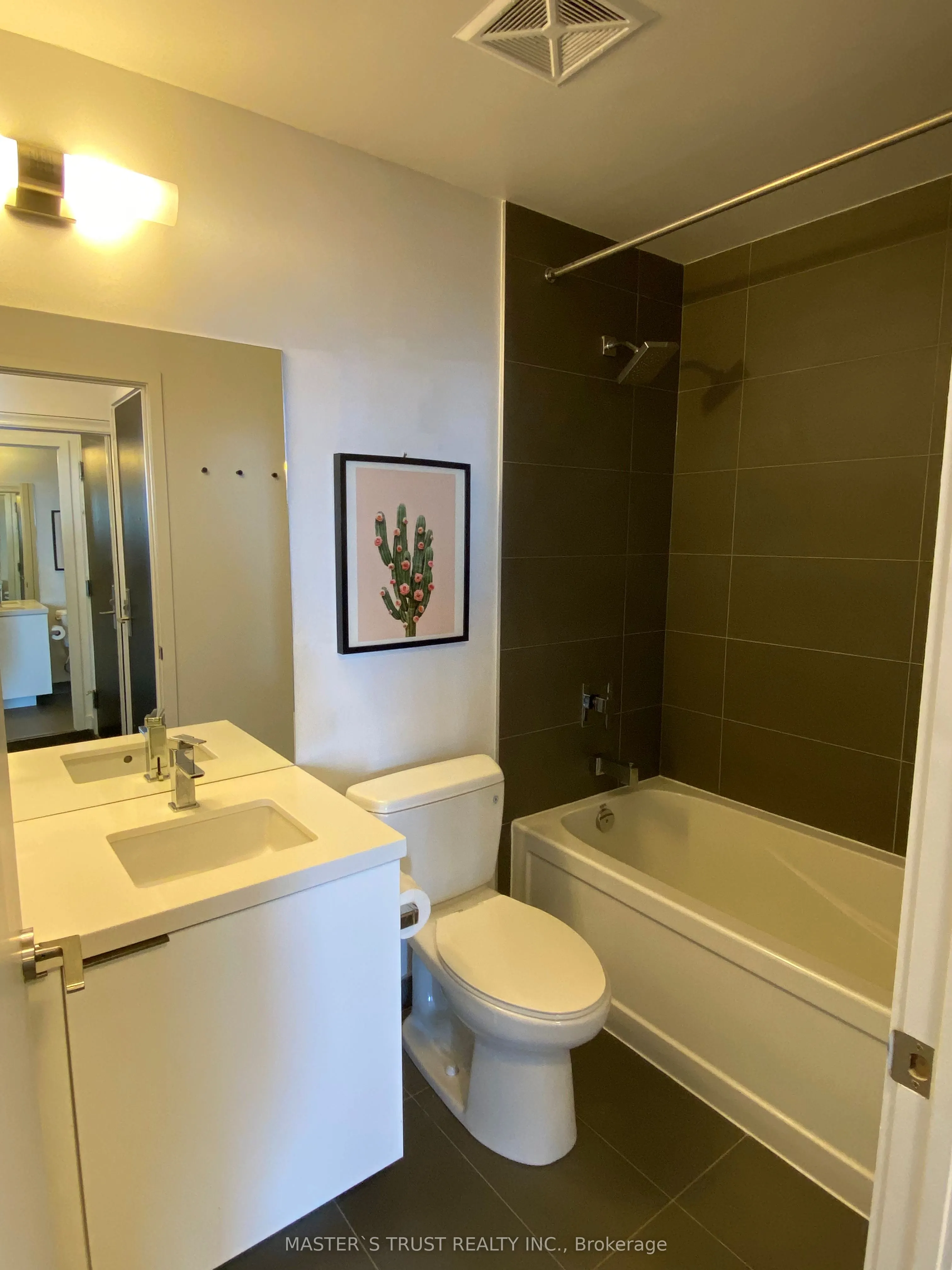 8 Eglinton Avenue E, #5007