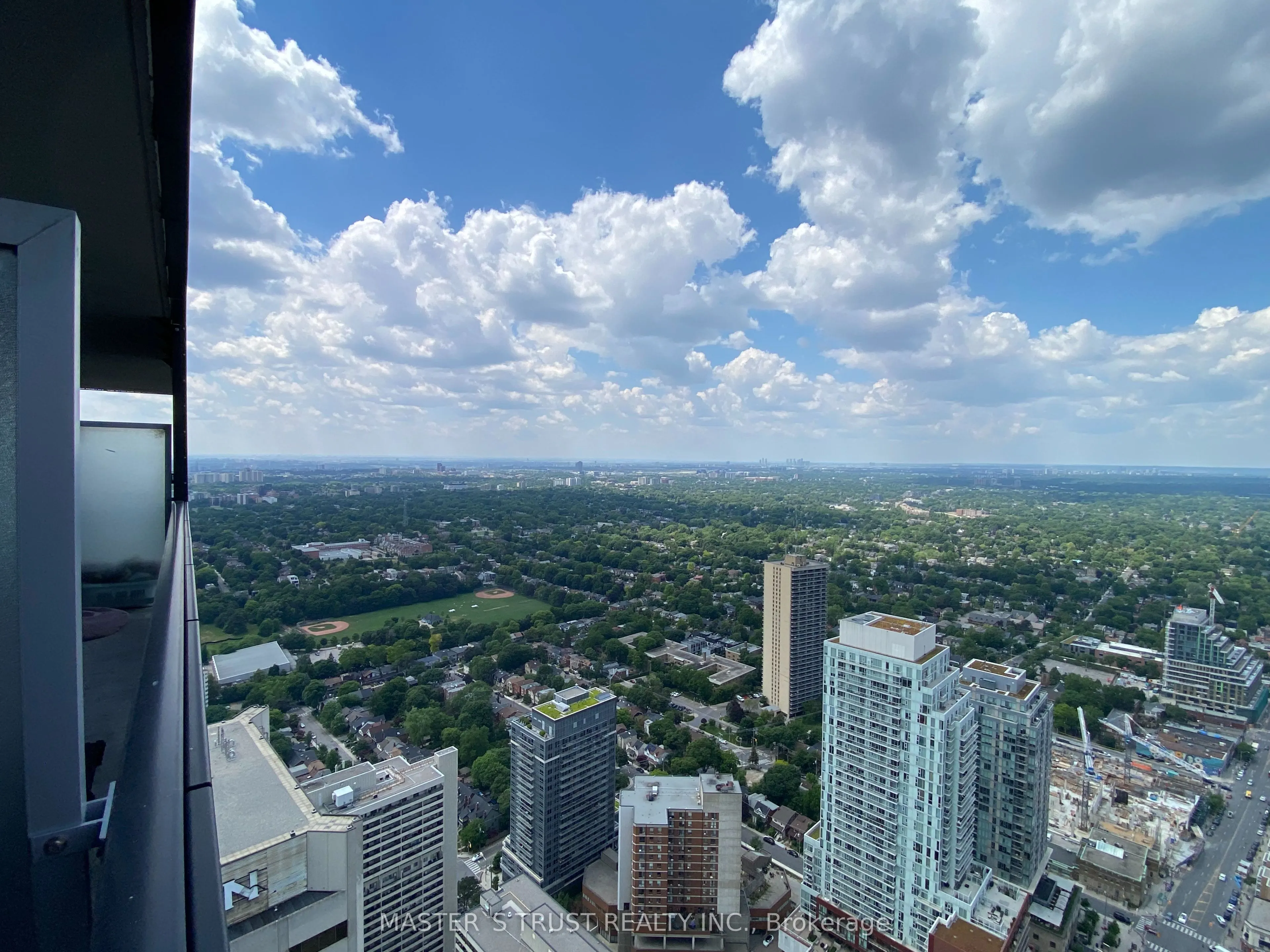 8 Eglinton Avenue E, #5007