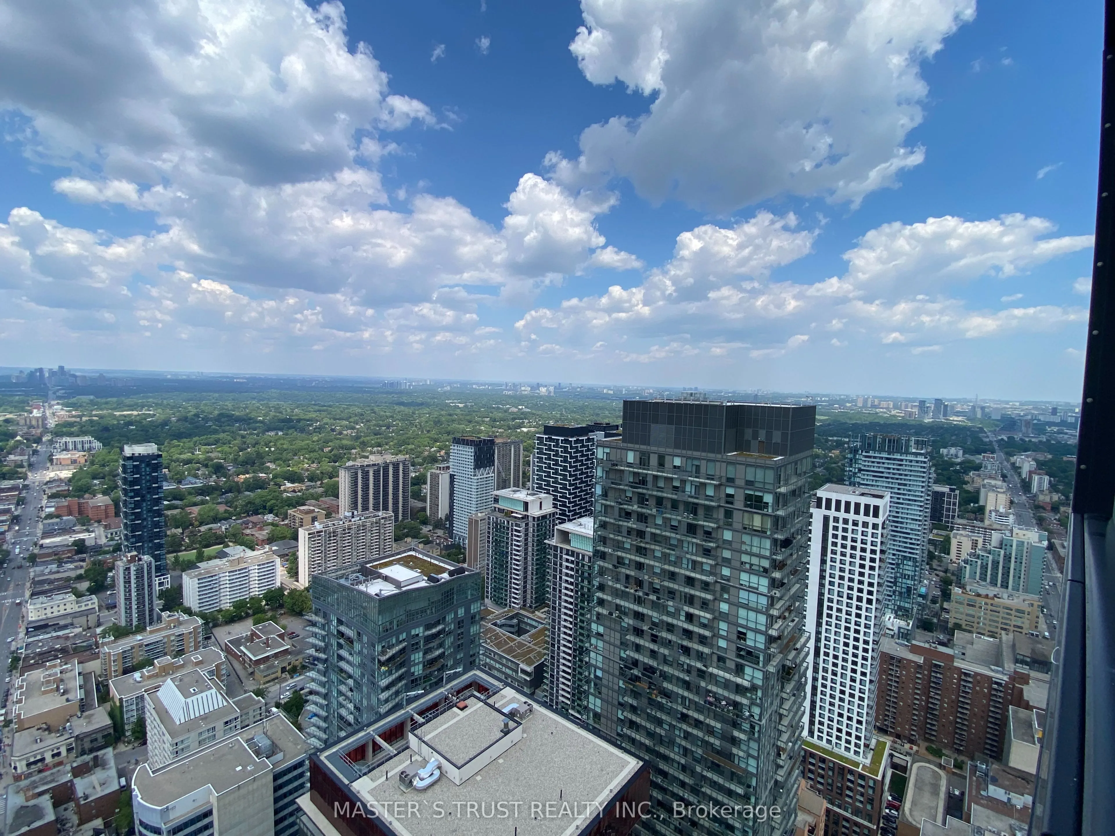 8 Eglinton Avenue E, #5007