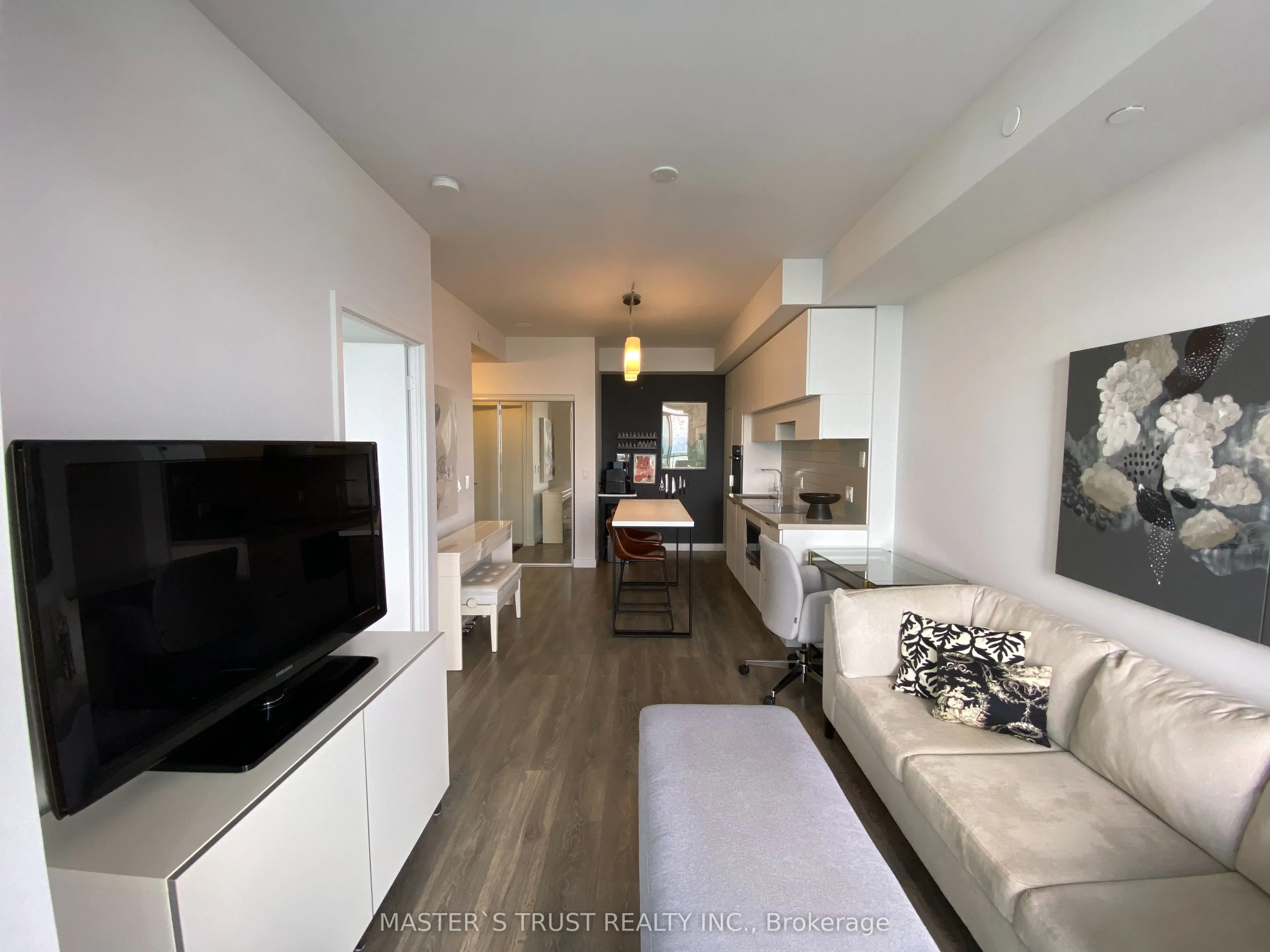 8 Eglinton Avenue E, #5007